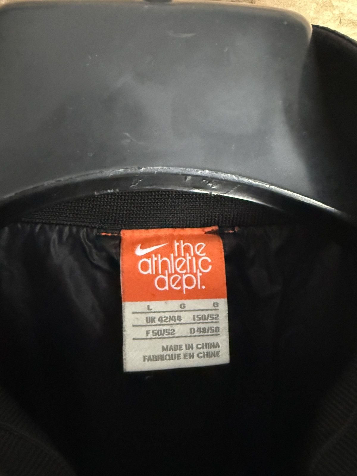 Nike × Vintage Nike 72 Bowerman Knight Academy for Excellence Innovation Size US L / EU 52-54 / 3 - 8 Thumbnail