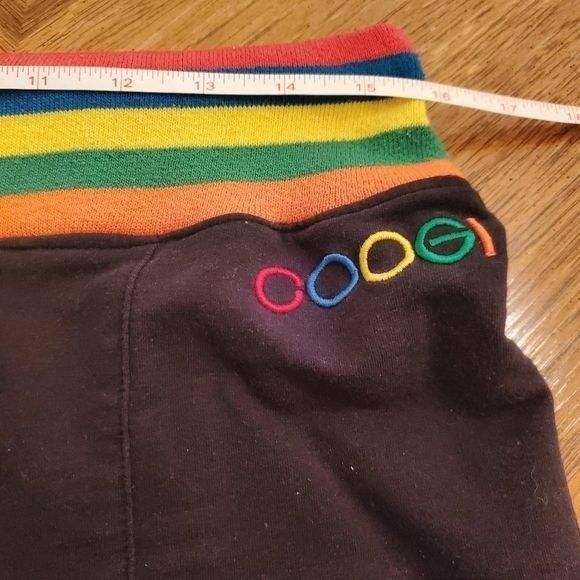 Coogi COOGI Black Rainbow Strip Pocketed Sz. M Crop Sweatpants Size 32" / US 10 / IT 46 - 8 Thumbnail