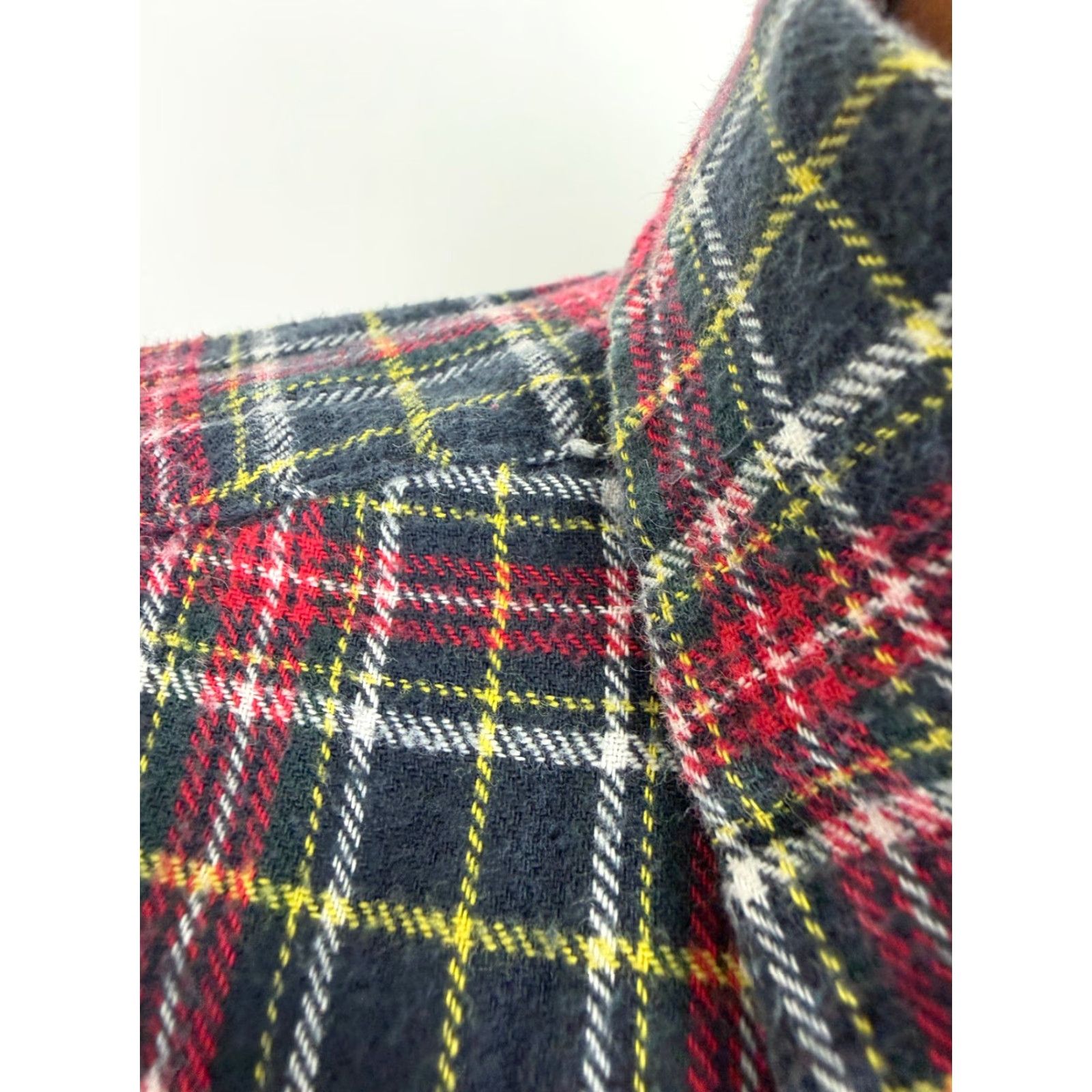 Members Only VINTAGE Members Only Shirt Men L Black 90s Flannel Lightweight Cotton Plaid Button-Up Size US L / EU 52-54 / 3 - 4 Thumbnail