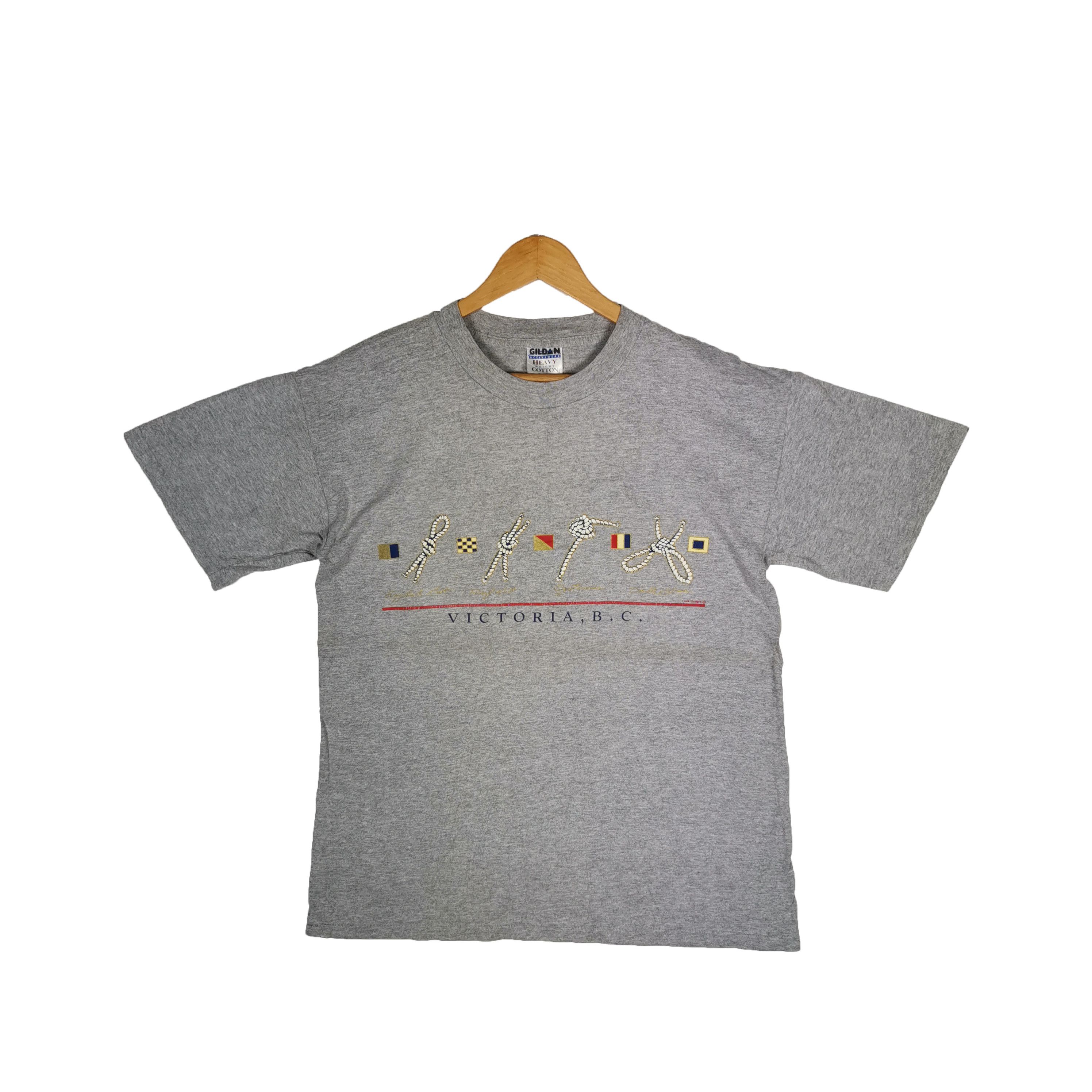 Vintage Vintage 90s Victoria BC T-shirt Victoria Crewneck Tee Size US M / EU 48-50 / 2 - 1 Thumbnail