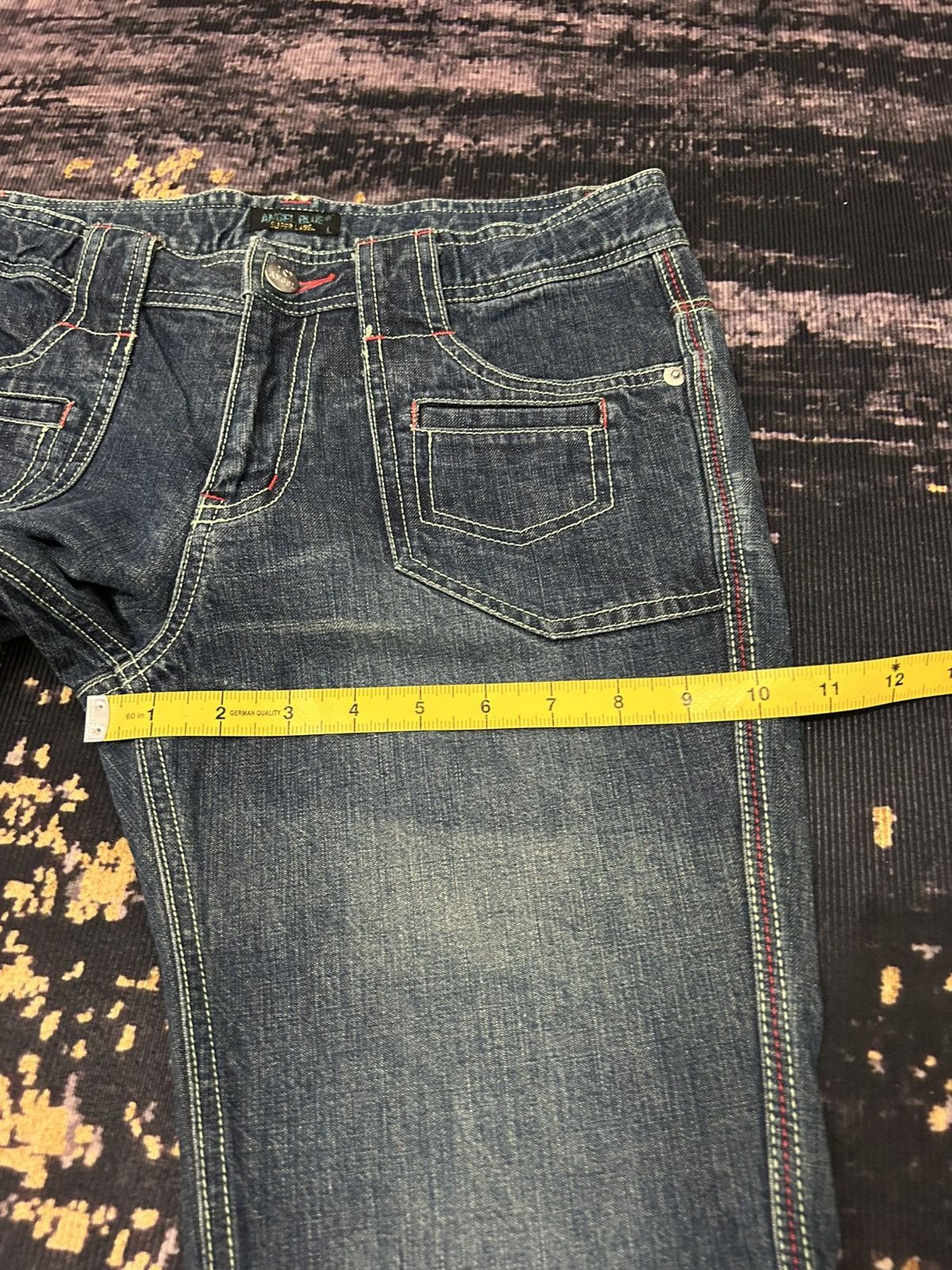 Angel Blue Vintage Angel Blue One Star Pocket Back Wash Flare Jeans Size US 29 - 21 Thumbnail