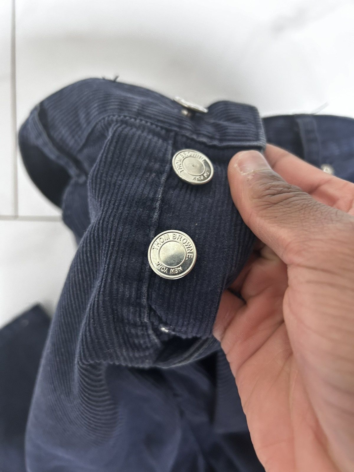 Thom Browne Thom Browne Navy Corduroy Pants (Size 1 / fits 30–31W) Size US 30 / EU 46 - 8 Thumbnail