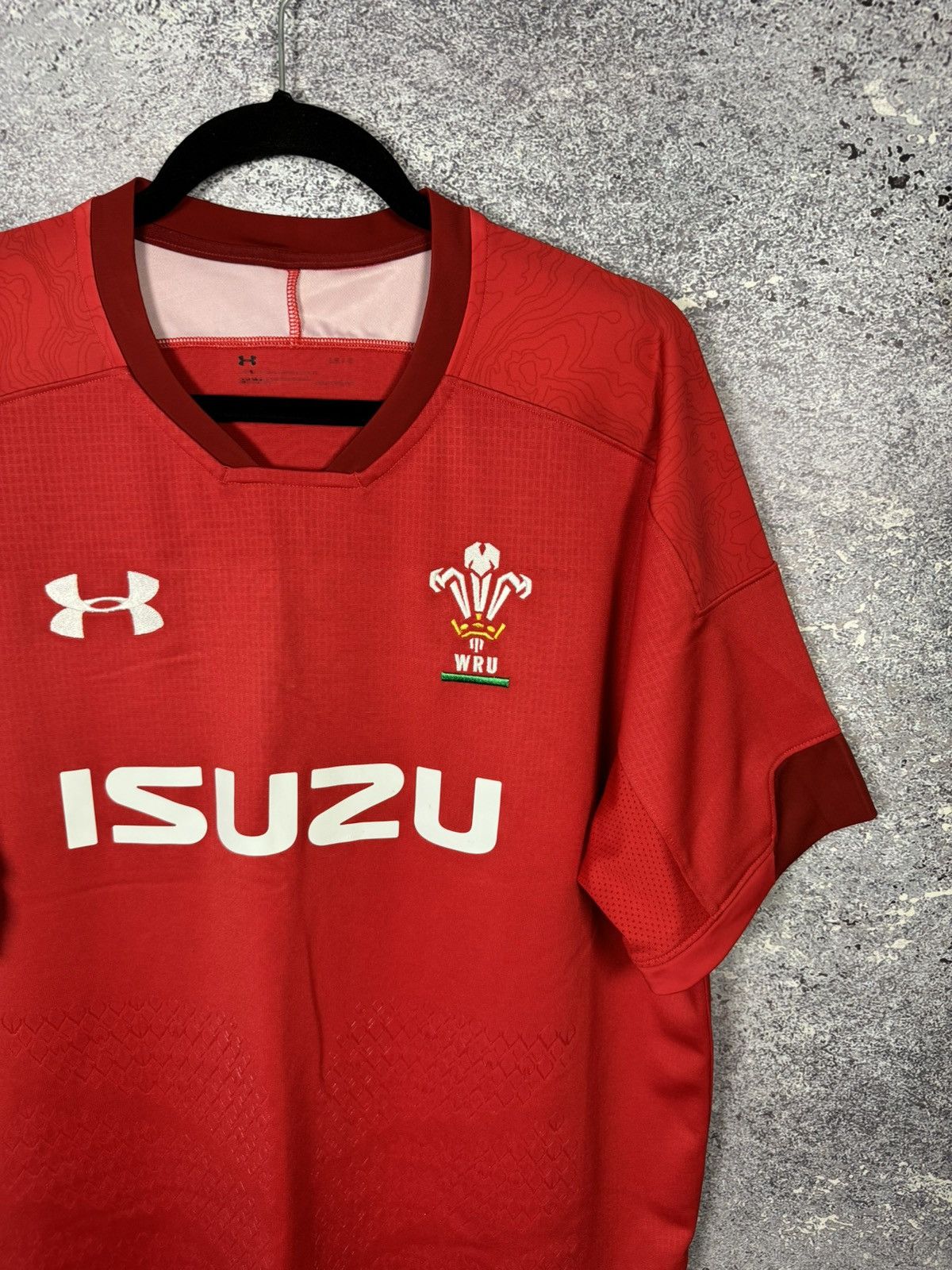 Under Armour × Vintage Wales Rugby Union 2018 Home Under Armour Rugby Jersey Size US L / EU 52-54 / 3 - 2 Thumbnail