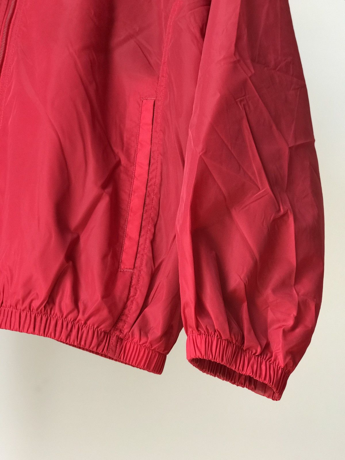 Nike VINTAGE NIKE NYLON JACKET WINDBREAKER Y2K DRILL HOT RED Size US S / EU 44-46 / 1 - 4 Thumbnail