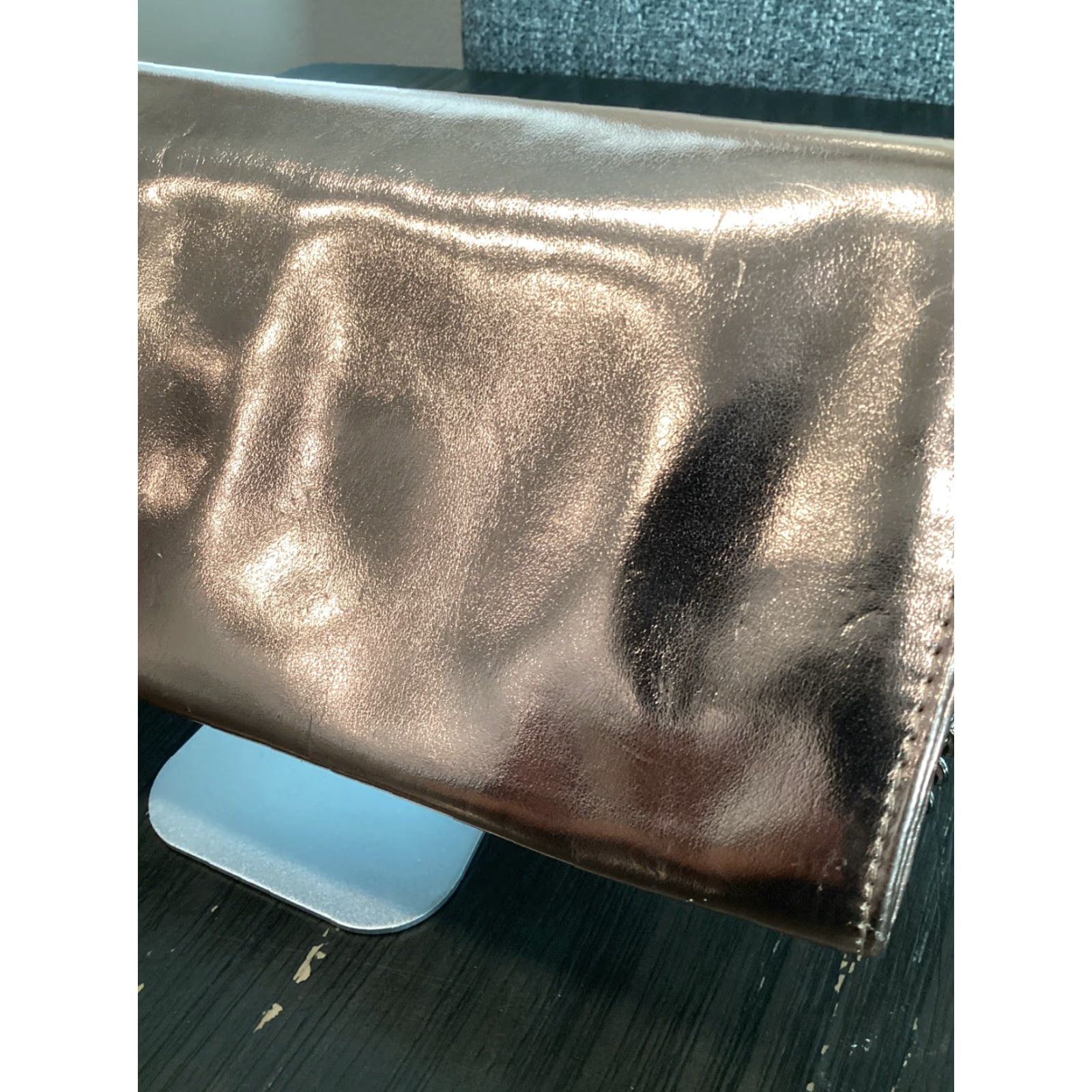 Vintage VINTAGE No — Ivanka Trump Metallic Gold Faux Leather Fold-In Chain Strap Clutch Shoulder Bag — Small — Gold Tone Hardware — Women’s Designer Handbag Size ONE SIZE - 5 Thumbnail