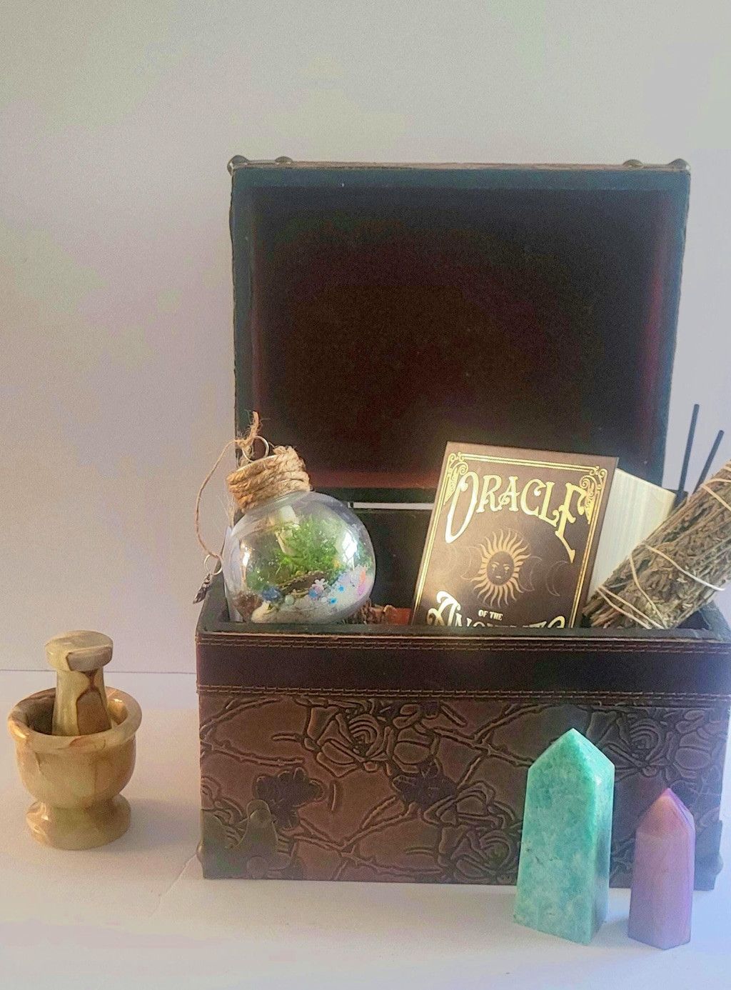 Handmade Witch Ball, Mermaid Dreams Scented Intent Orb – Harmony & Tr Size ONE SIZE - 1 Thumbnail