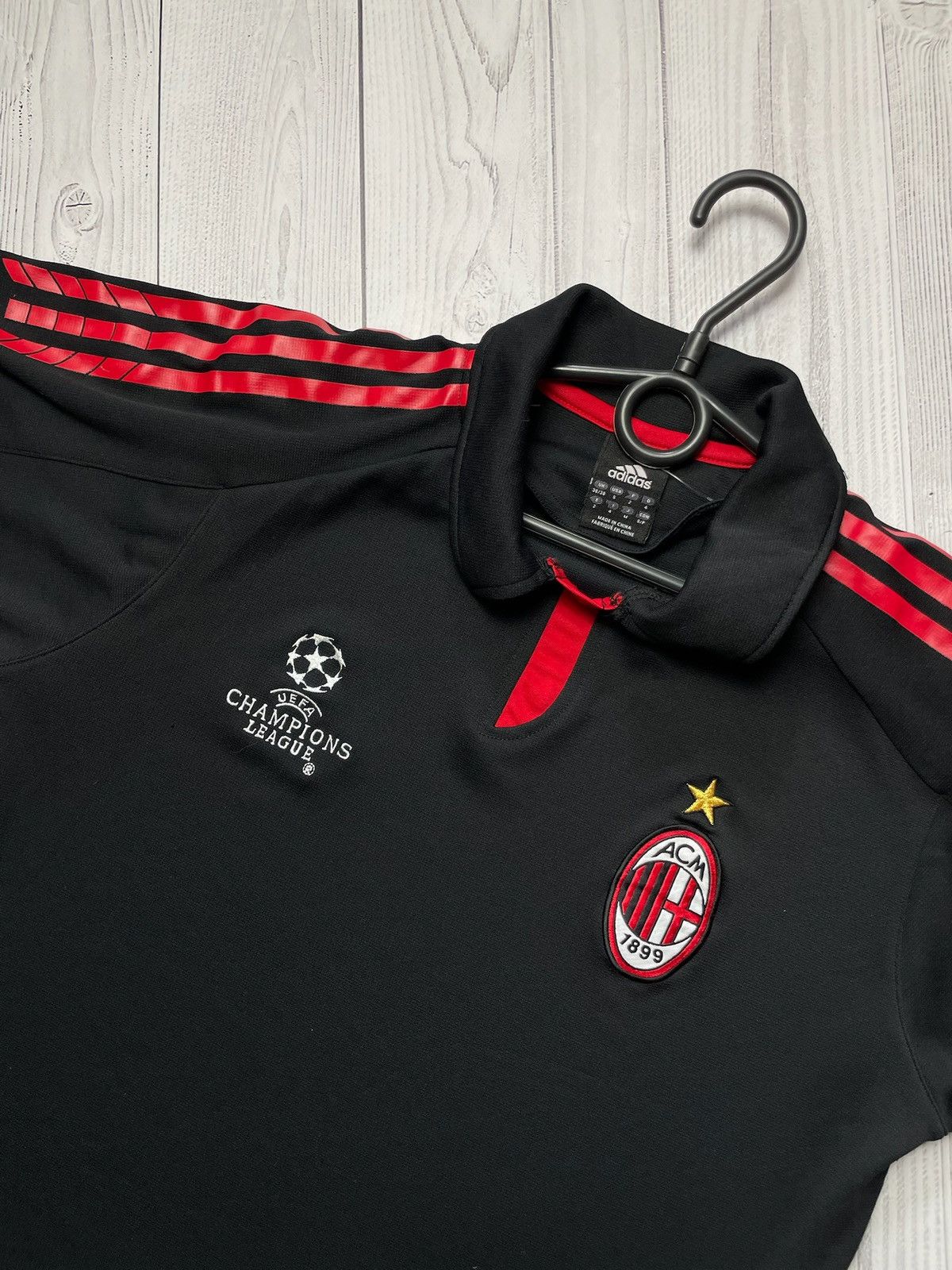 Vintage Vintage AC Milan soccer polo black champions league S Size US S / EU 44-46 / 1 - 2 Thumbnail