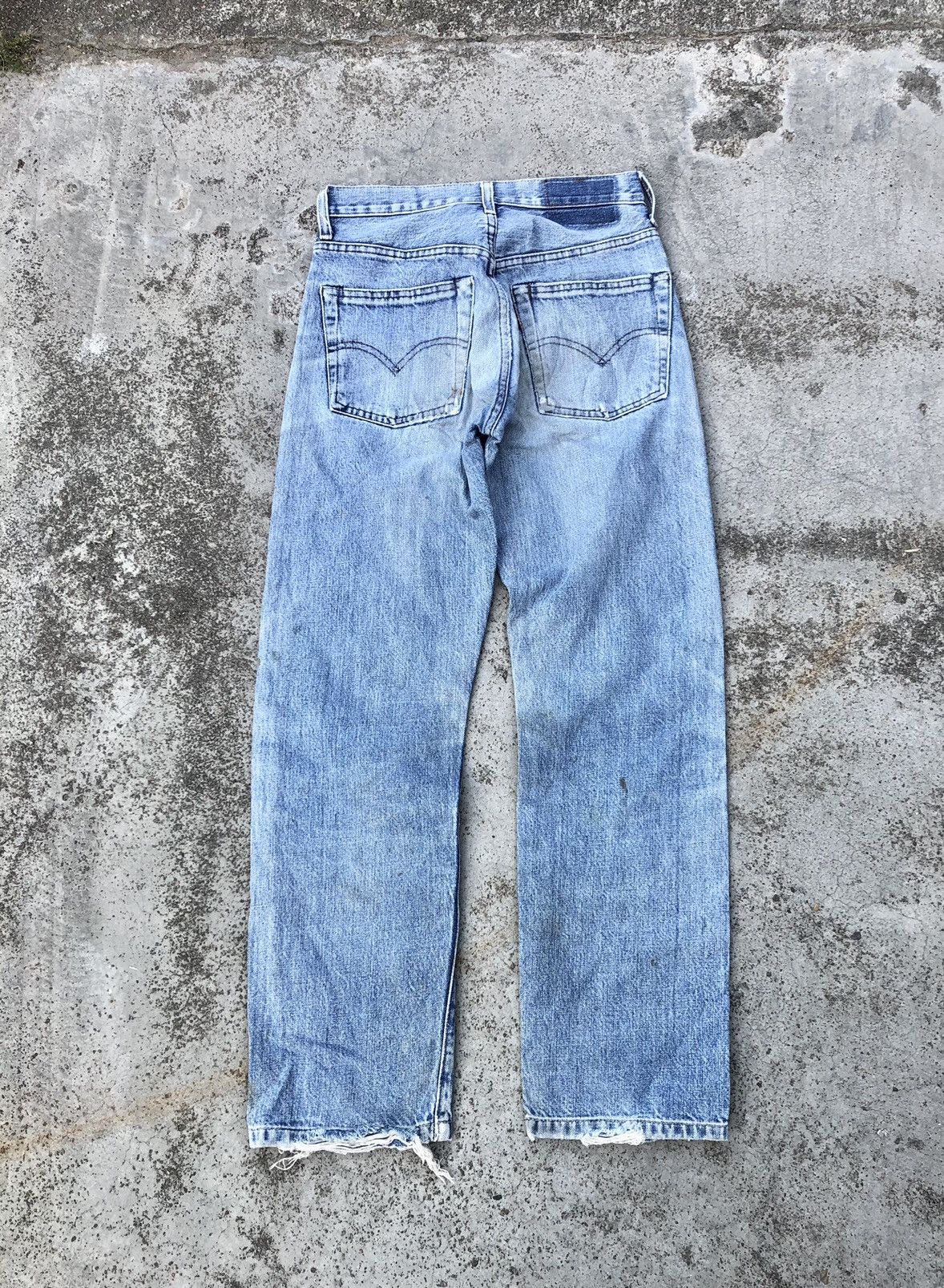 Levi's VINTAGE LEVIS SELVEDGE DISTRESSED DENIM Size US 26 / EU 42 - 5 Thumbnail