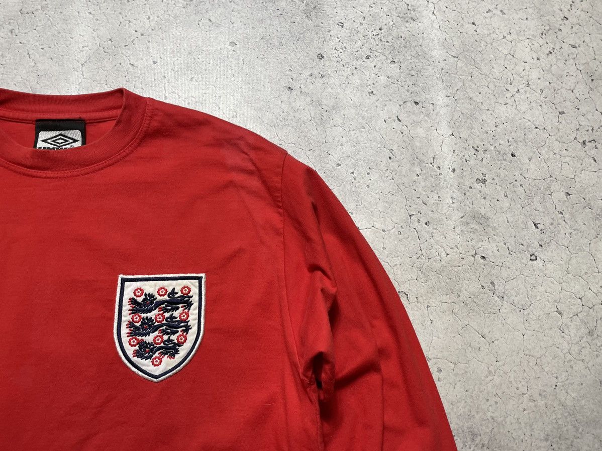 Umbro Vintage Umbro England National Team Football Sweatshirt Y2K Size US M / EU 48-50 / 2 - 6 Thumbnail
