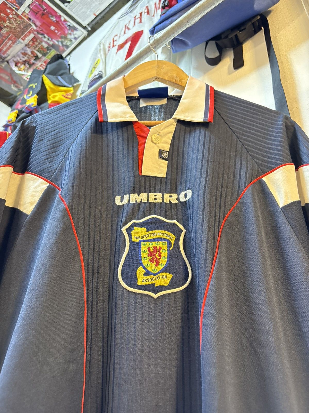 Umbro Vintage 1996-1998 Scotland Football Team Home Kit Size US XL / EU 56 / 4 - 2 Thumbnail