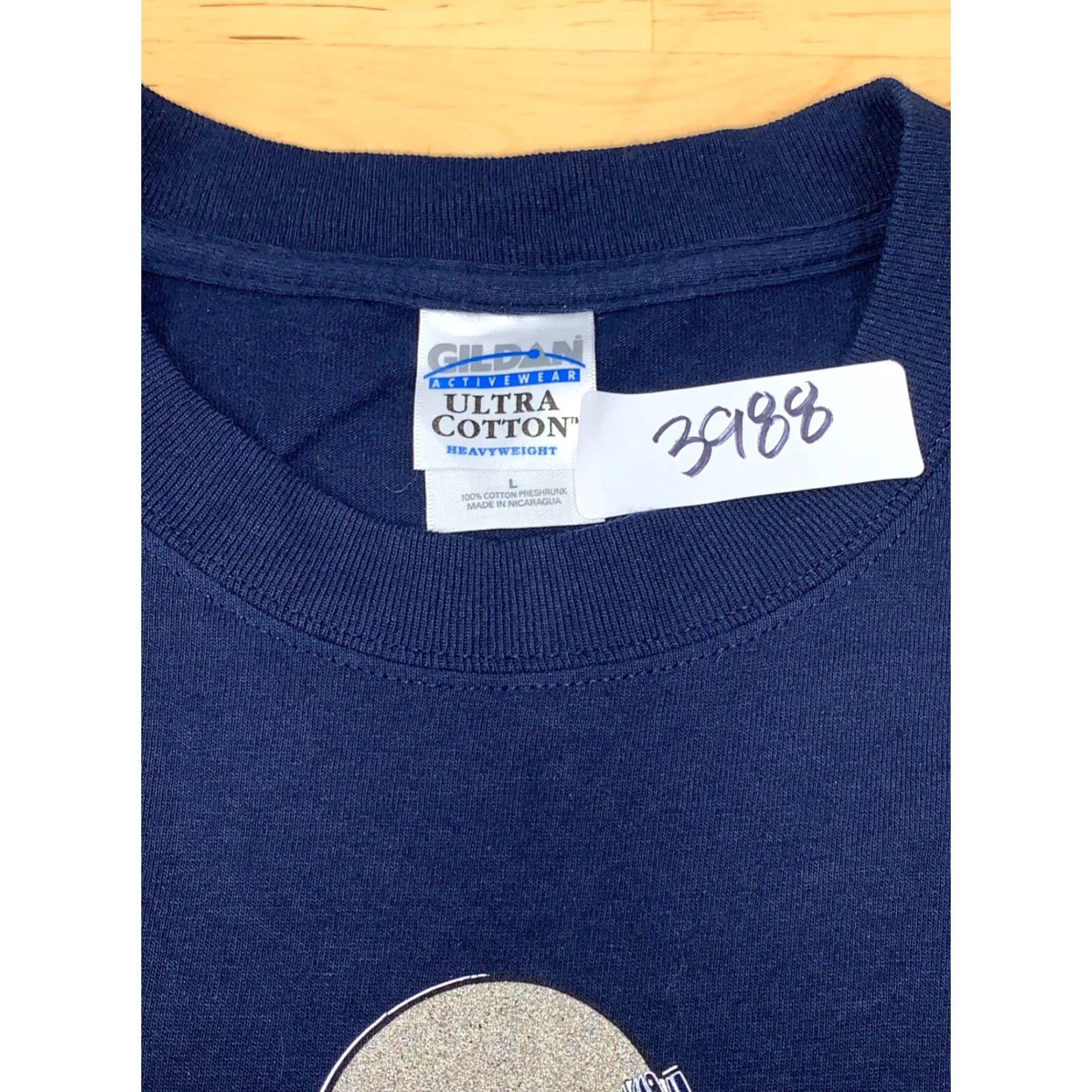 Gildan **2004 Emerald Bowl Gildan Navy Blue Regular Fit Short Sleeve T-Shirt** User: **2004 Emerald Bowl Gildan Navy Blue Regular Fit Short Sleeve T-Shirt** Size US L / EU 52-54 / 3 - 2 Thumbnail