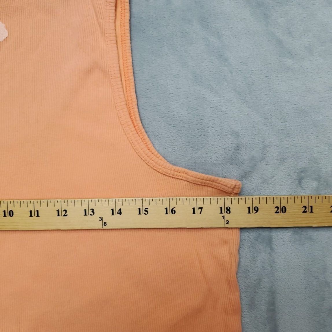 Chase Authentics VINTAGE Richard Childress Womens S Peach Richard Childress Burton Nascar Ribbed Tank Top Shirt Womens XS Peach Ribbed Tank Top NASCAR Racing Olomb? Size S / US 4 / IT 40 - 8 Thumbnail