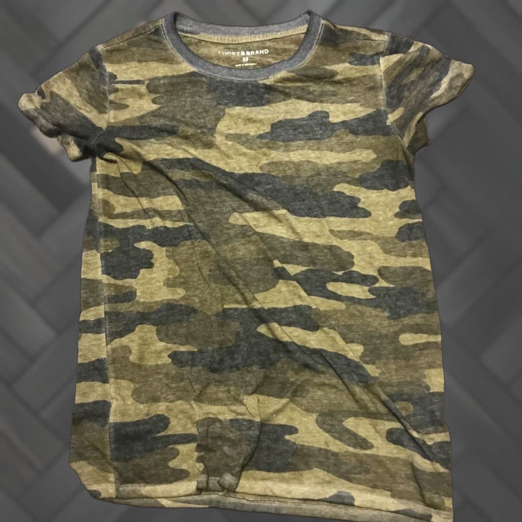 Lucky Brand Lucky Brand T-Shirt Women XS Short Sleeve Crew Neck Camouflage Green Multicolor Colorful Cotton Blend Cotton Camouflage Pattern Short Sleeve Women XS Size XS / US 0-2 / IT 36-38 - 1 Thumbnail