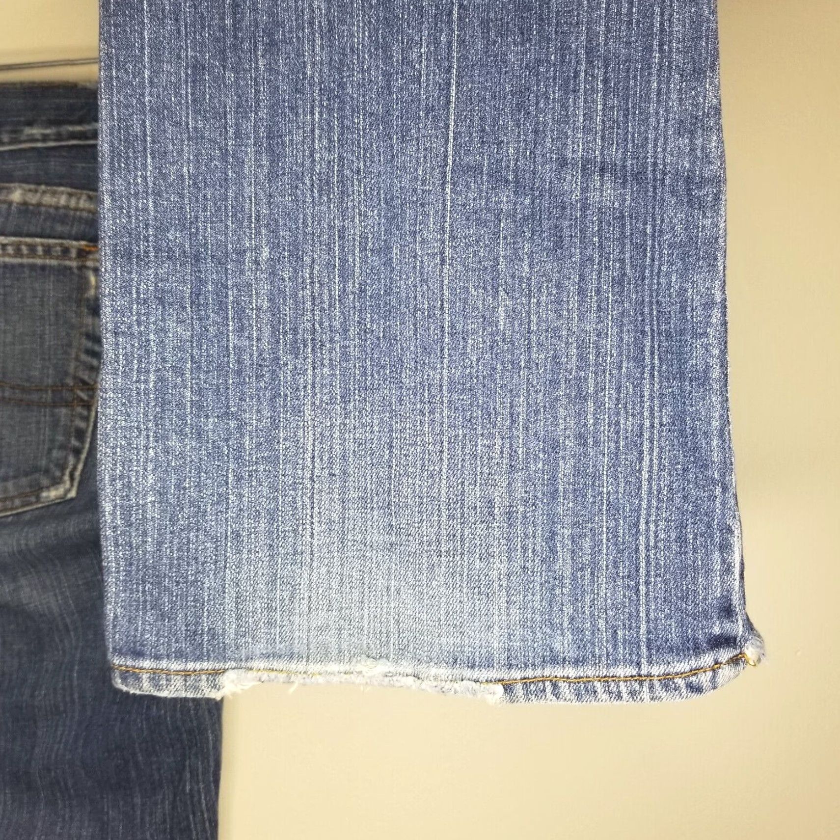 Lucky Brand VINTAGE Lucky Brand Distressed Blue Bootcut Jeans Women's Size 8 Size 30" / US 8 / IT 44 - 6 Thumbnail
