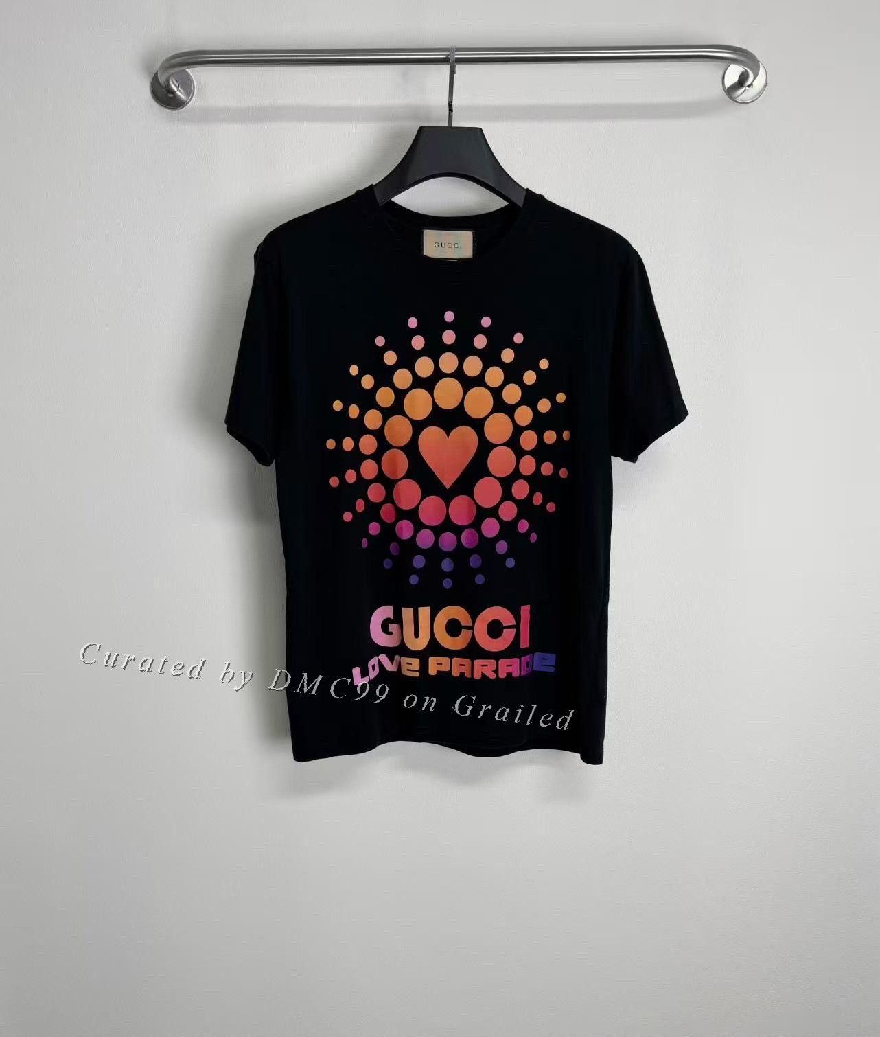 Gucci Gucci LOVE PARADE Heart Short Sleeve T-Shirt Size S / US 4 / IT 40 - 1 Thumbnail