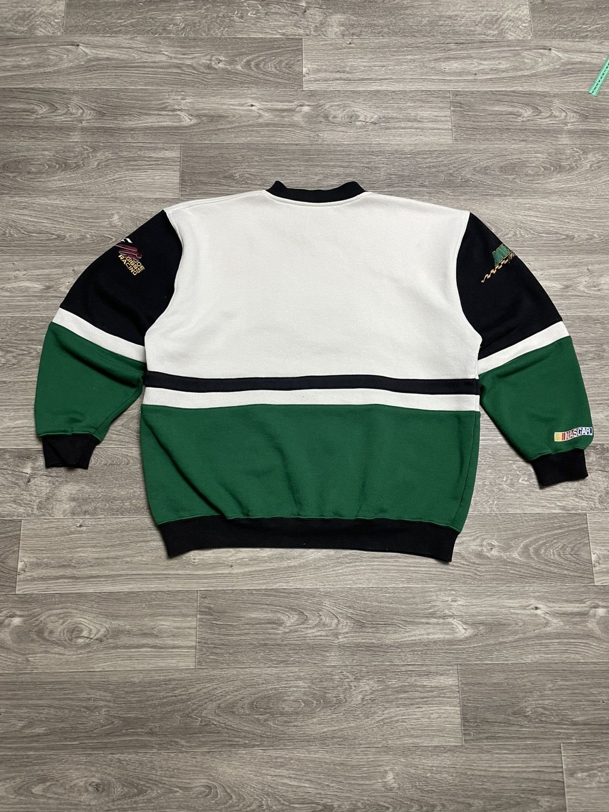 NASCAR Vintage 90s Nascar Interstate Batteries Racing Sweatshirt Size US L / EU 52-54 / 3 - 16 Thumbnail
