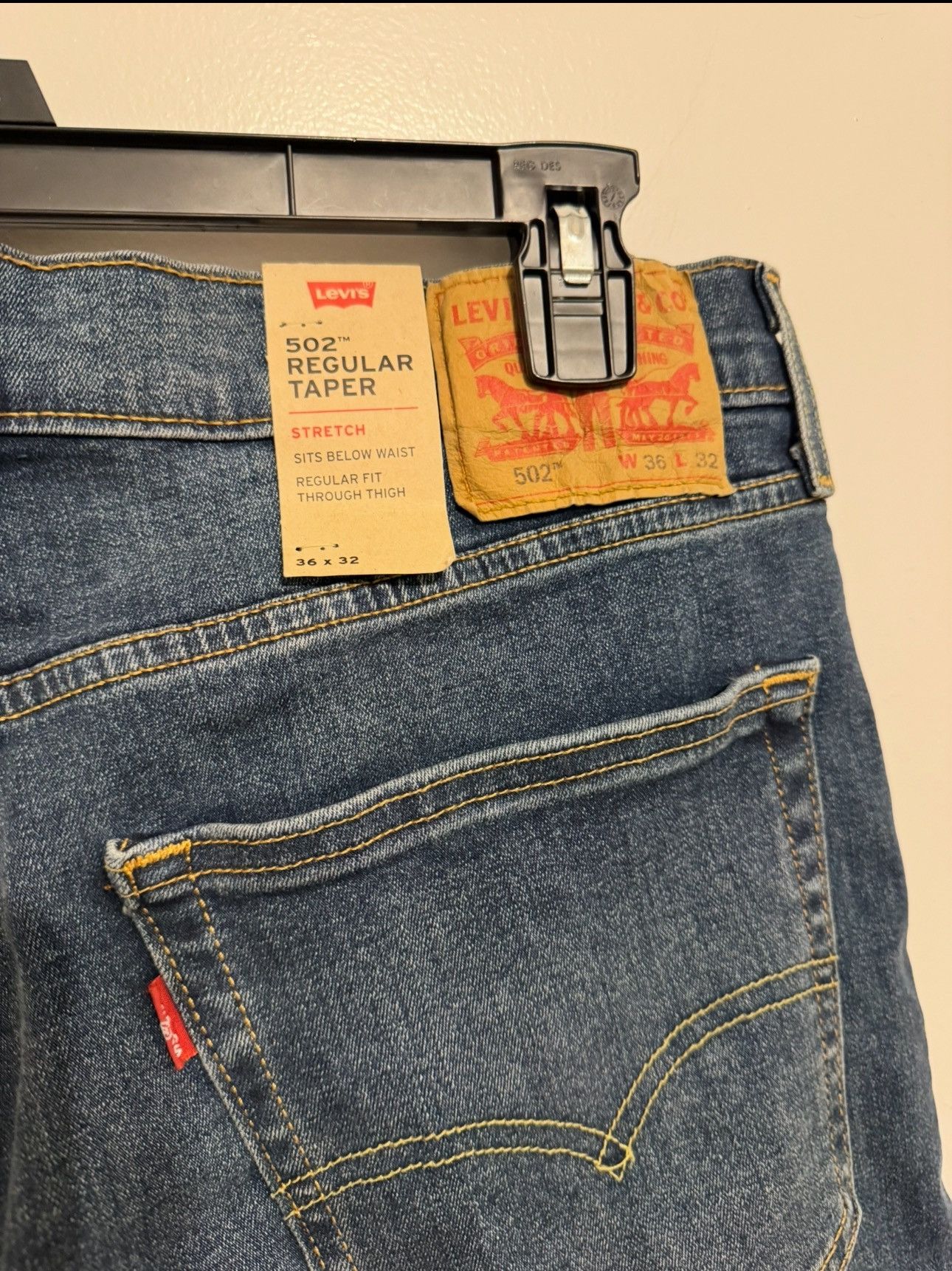 Levi's Men's Levi's® 502™ Regular Taper Stretch Jeans Size 36 x 32 Size US 36 / EU 52 - 6 Thumbnail