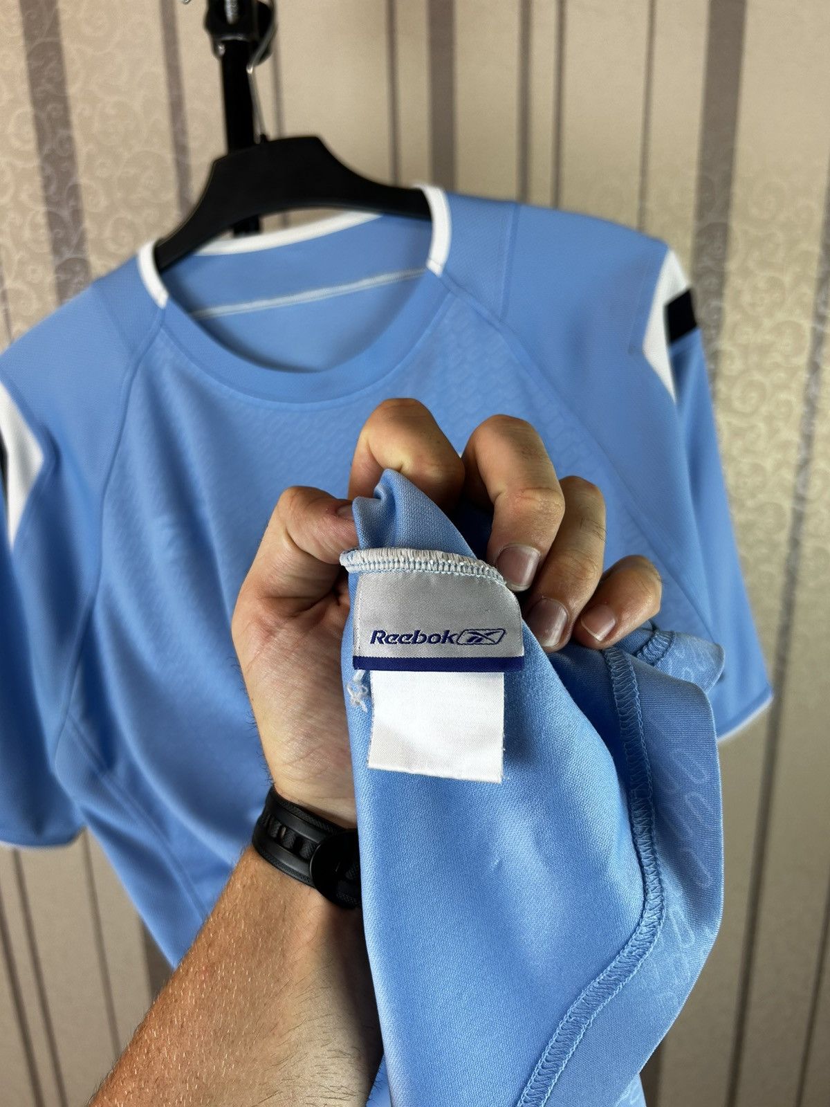 Reebok 2004-05 Manchester City Home Football Shirt Jersey Soccer Size US XL / EU 56 / 4 - 9 Thumbnail