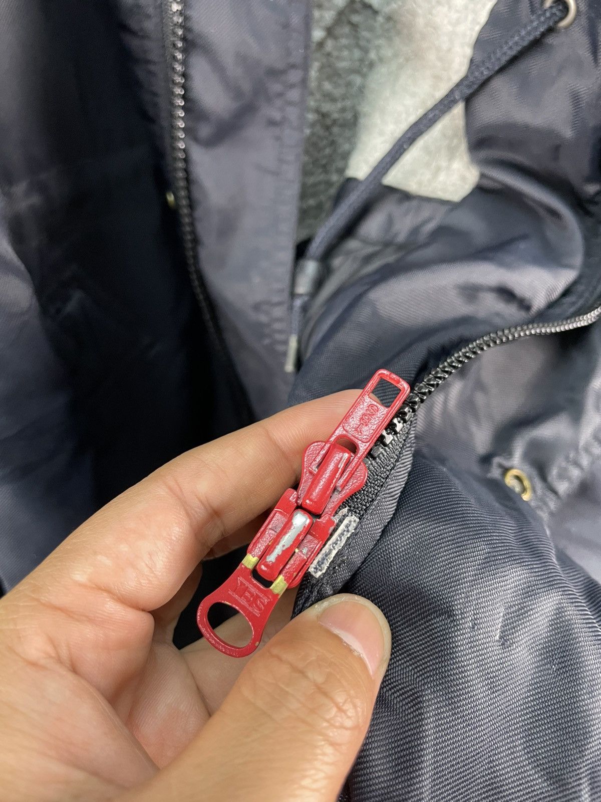 Nike × Vintage Vintage 90s Nike Center Raincoat Hoodie Jacket Sherpa Lining Size US L / EU 52-54 / 3 - 12 Thumbnail