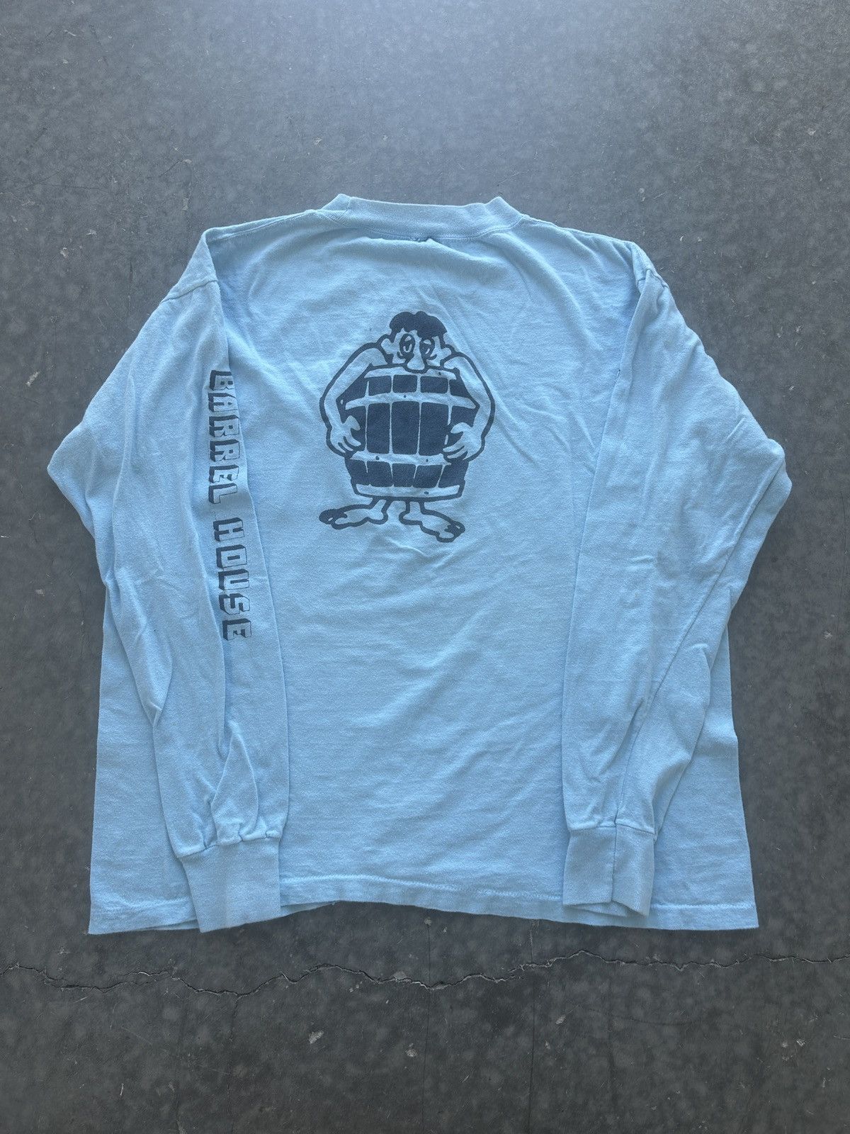 Vintage Vintage 80s Barrel House Longsleeve Graphic Tee Size US L / EU 52-54 / 3 - 1 Thumbnail