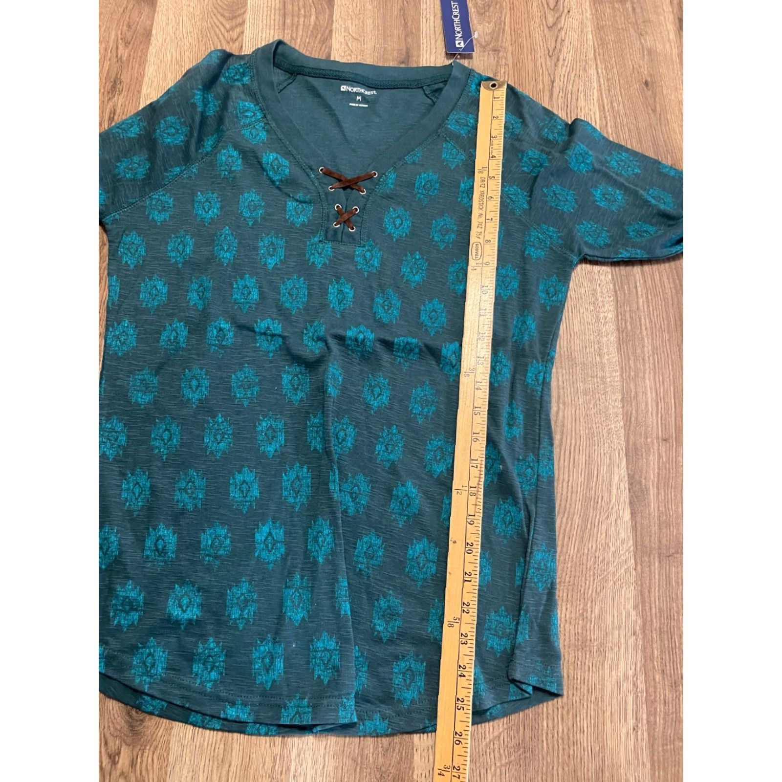 Vintage Northcrest Shirt Women Medium Green V-Neck Long Sleeve Pullover Casual Modern Basic Size M / US 6-8 / IT 42-44 - 7 Thumbnail