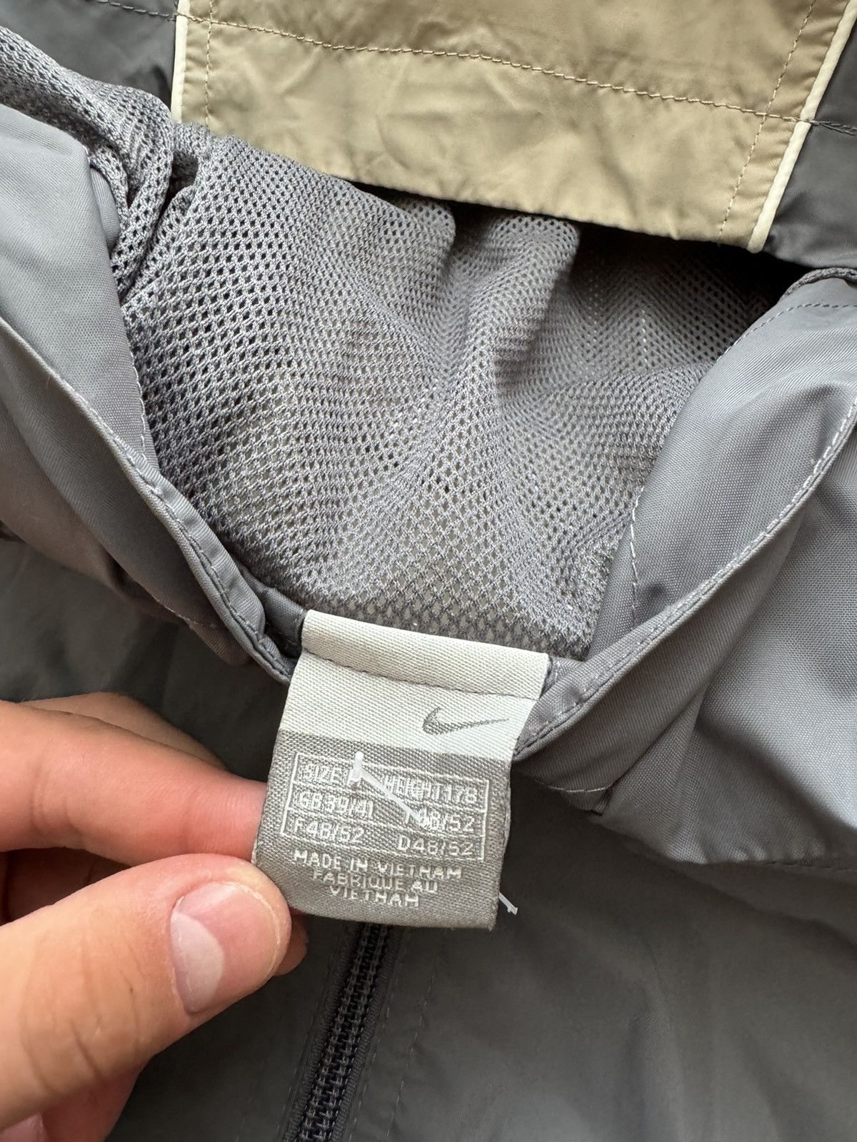 Nike × Vintage Vintage Y2K Nike Swoosh Rare Space Light Jacket Size US L / EU 52-54 / 3 - 5 Thumbnail