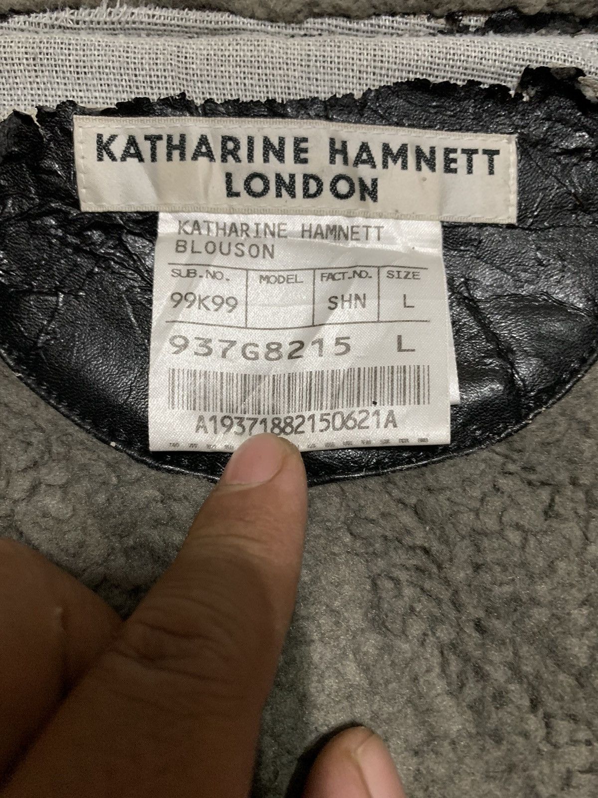 Katharine Hamnett London Vintage Katharine Hamnett London B3 Shearling Jacket Trashed Size US L / EU 52-54 / 3 - 12 Thumbnail