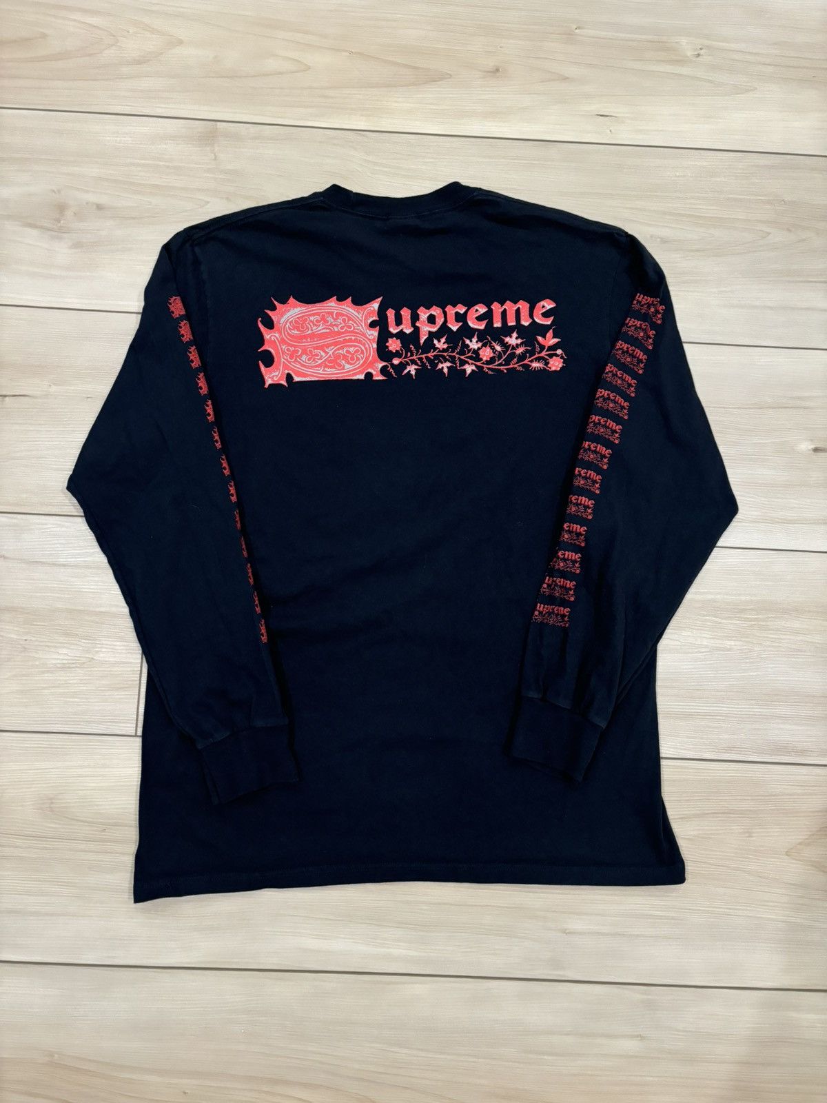 Supreme Supreme Saint Sebastian Designer Long Sleeve Tee Size US L / EU 52-54 / 3 - 6 Thumbnail