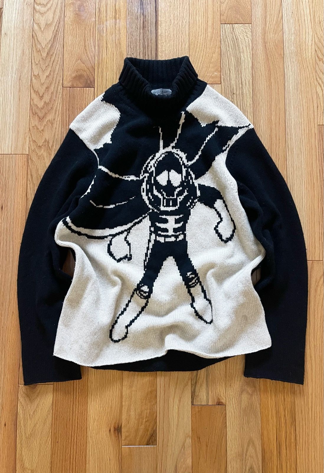 image of Aw2018 Yohji Yamamoto X Shitaro Ishinomori Ghost Sweater in White, Men's (Size Large)