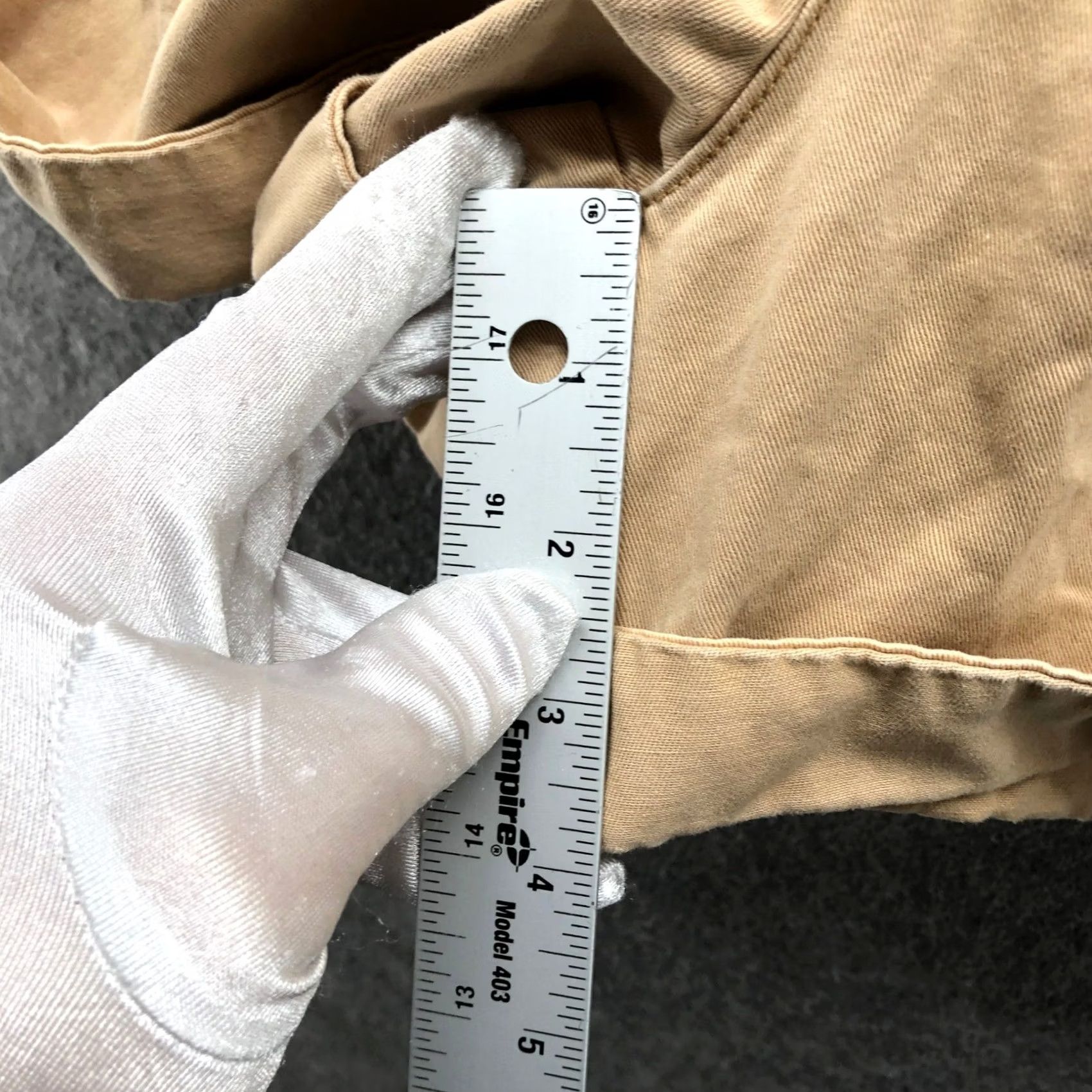Urban Outfitters VINTAGE BDG Urban Outfitters Pleated Chino Shorts Womens M Tan Relaxed High Rise Size 32" / US 10 / IT 46 - 5 Thumbnail