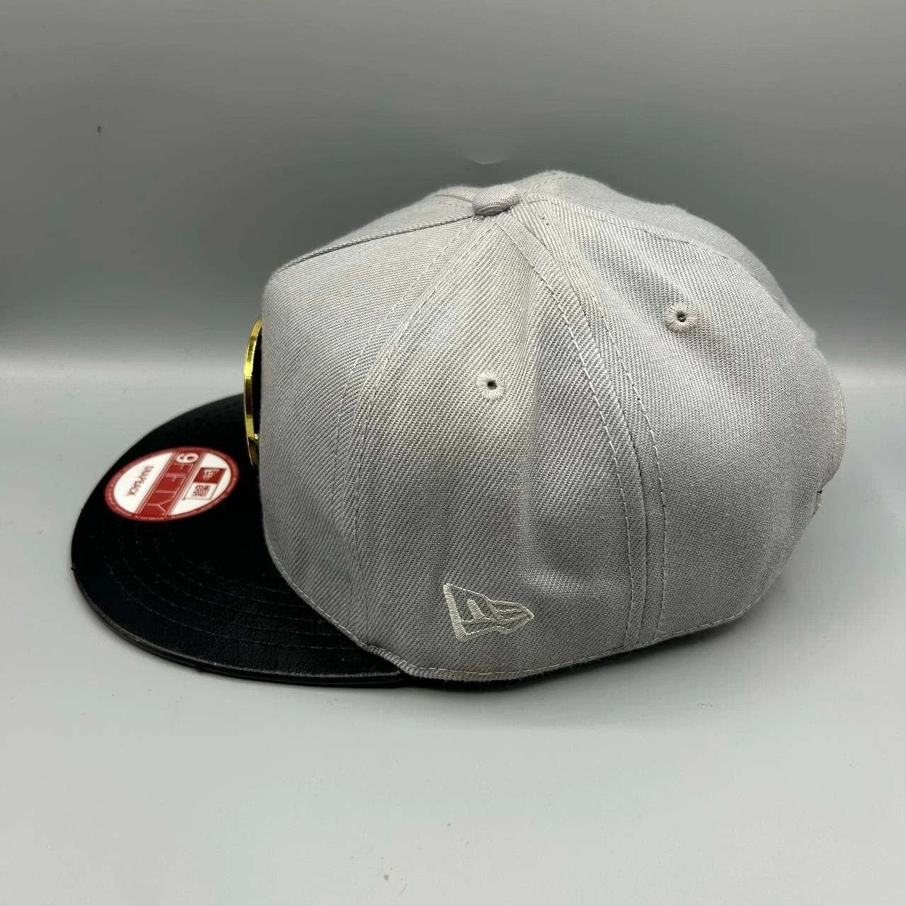 New Era Golden State Warriors Hat Men Metal Logo NBA Snap Back Wool Size ONE SIZE - 3 Thumbnail