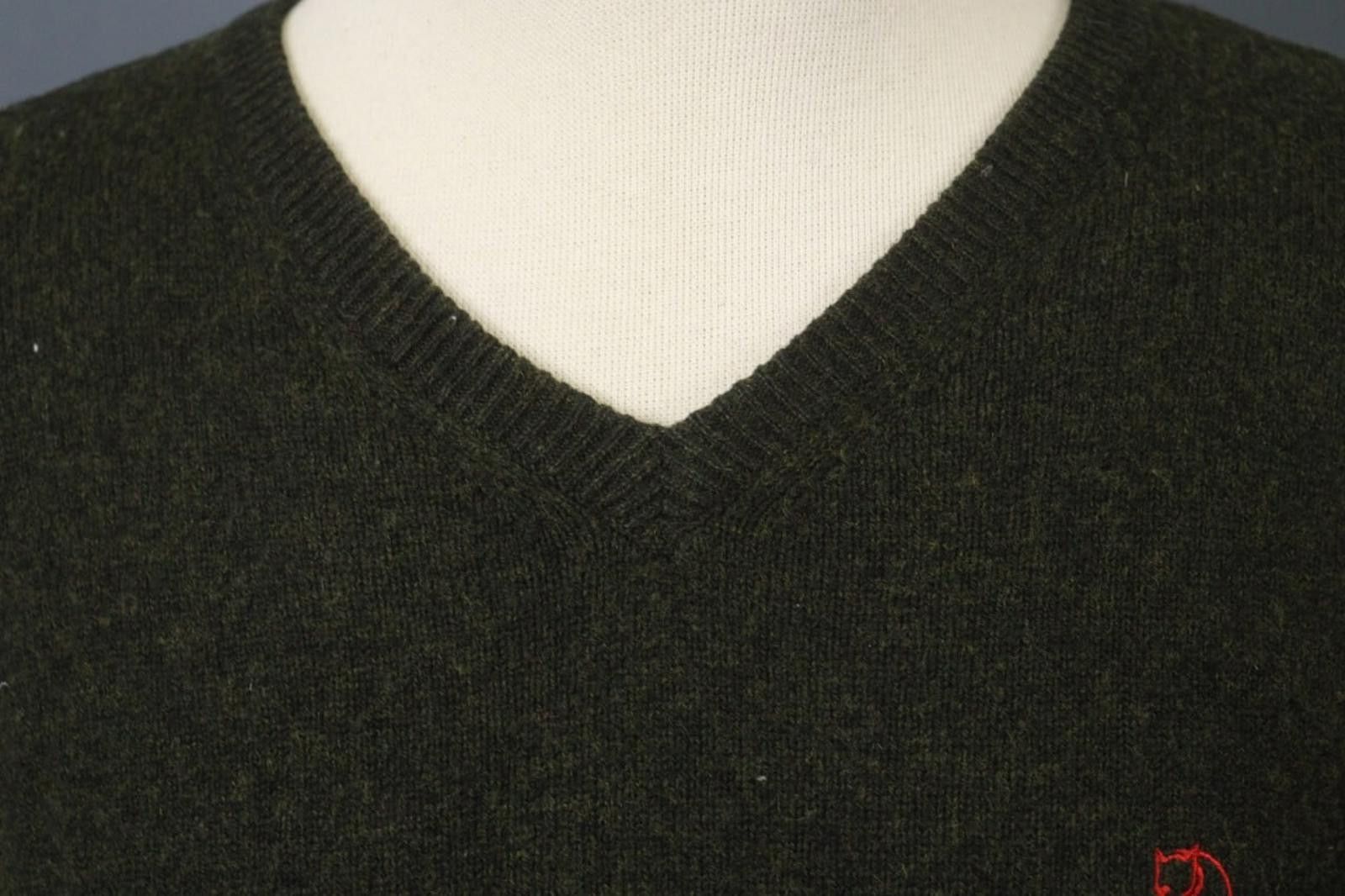 Fjallraven Fjällräven Green 100% Wool Knitted V-Neck Sweater Size 2XL Size US XXL / EU 58 / 5 - 6 Thumbnail