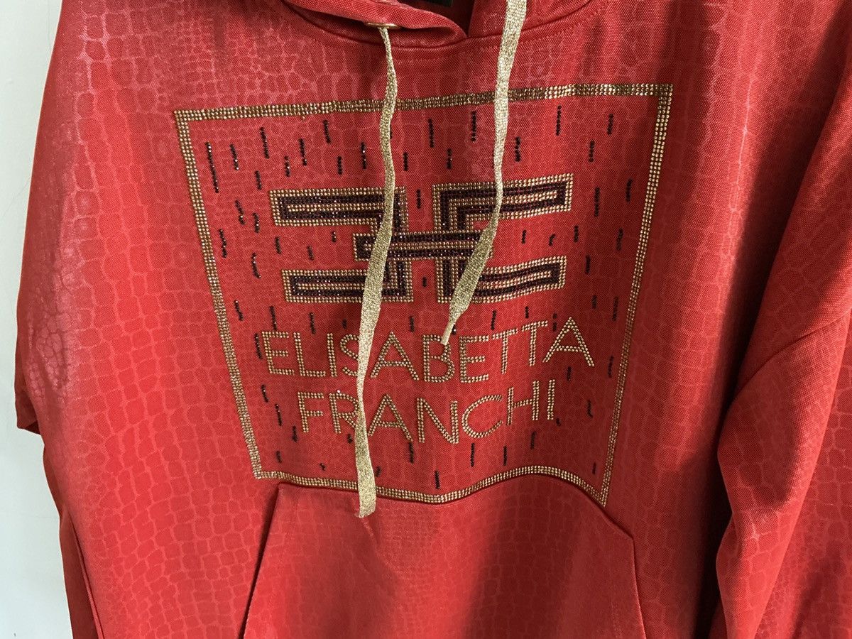Other Luxury‑Vibe Red Hoodie w/ Gold Accents / size M Size M / US 6-8 / IT 42-44 - 19 Thumbnail
