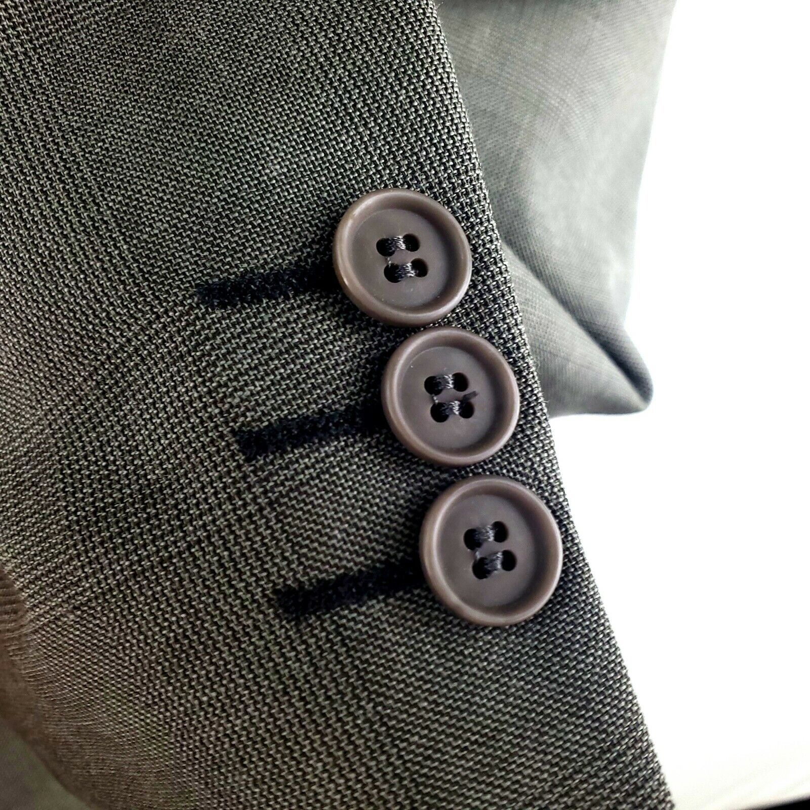Yves Saint Laurent Yves Saint Laurent 44L 2 Button Sharkskin Check Wool Gray Bl Size 44L - 4 Thumbnail