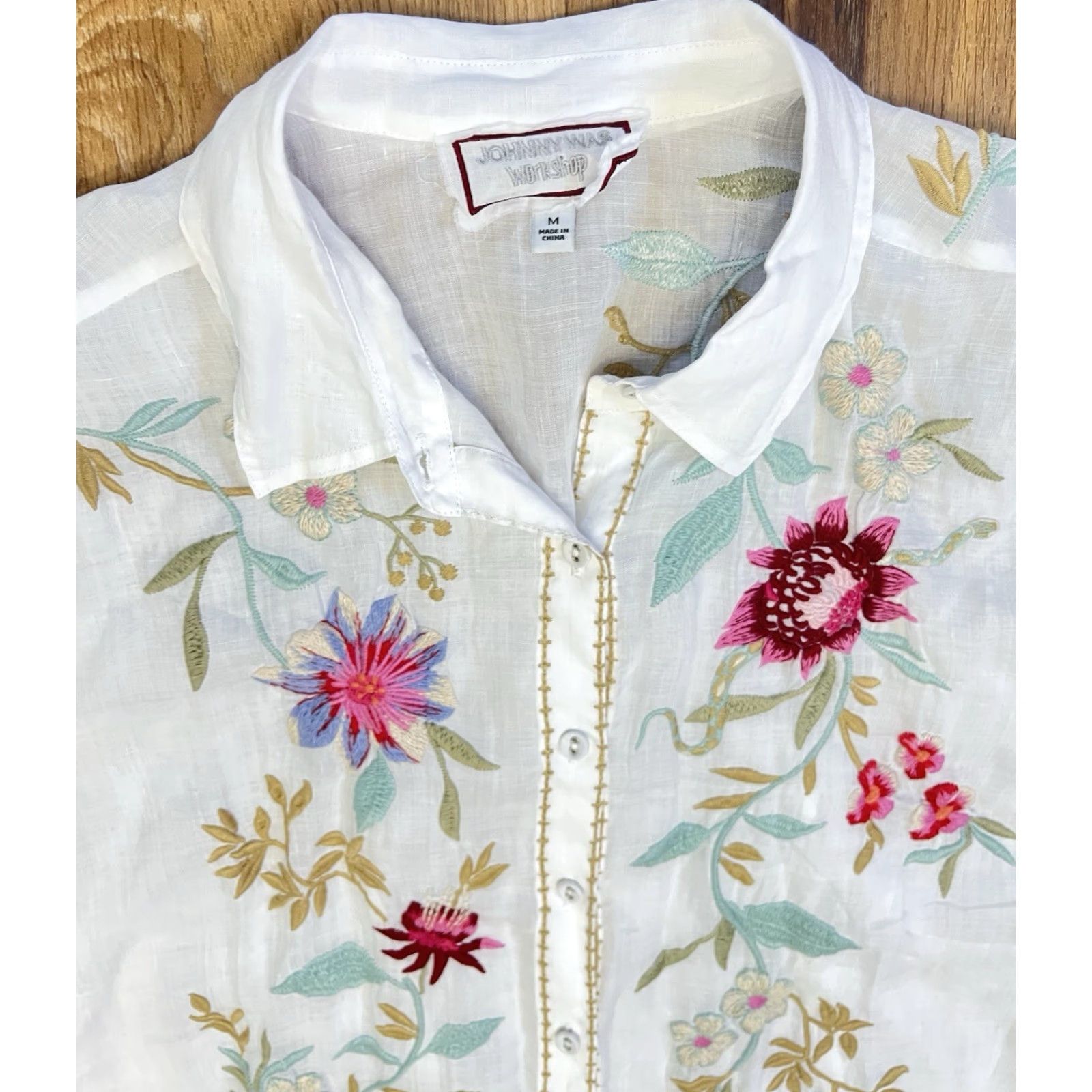 Johnny Was **EUC Johnny Was Blue Ruffle Sleeve Women's Blouse M** User: **EUC Johnny Was Blue Ruffle Sleeve Blouse Women's M** Size M / US 6-8 / IT 42-44 - 4 Thumbnail