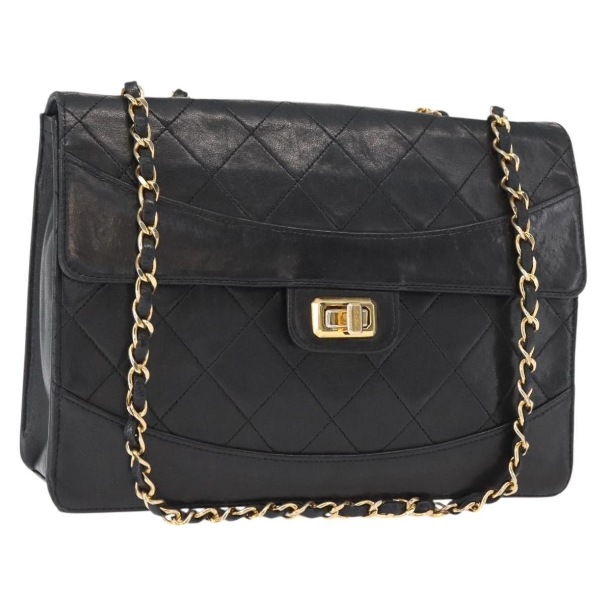 Chanel Chanel Matelasse Chain Shoulder Bag Size ONE SIZE - 1 Thumbnail