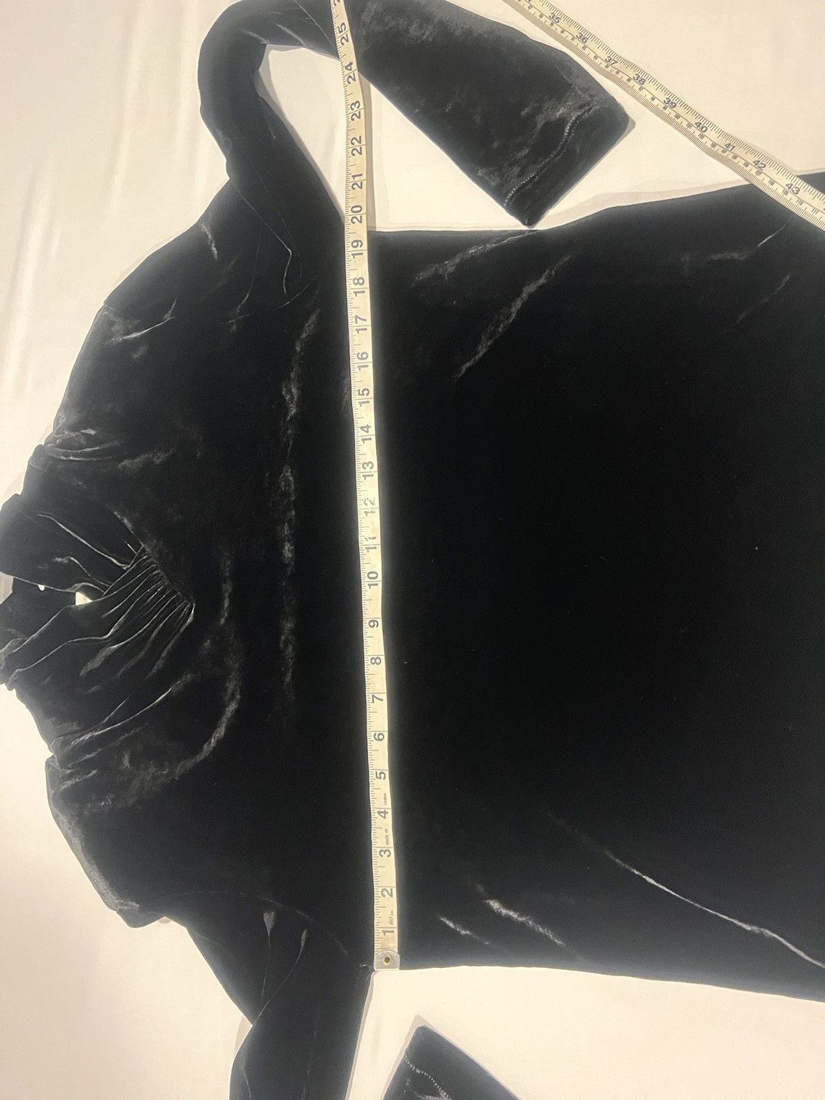 Saint Laurent Paris Saint Laurent men’s velvet turtleneck. M. $1390 Size US M / EU 48-50 / 2 - 10 Thumbnail