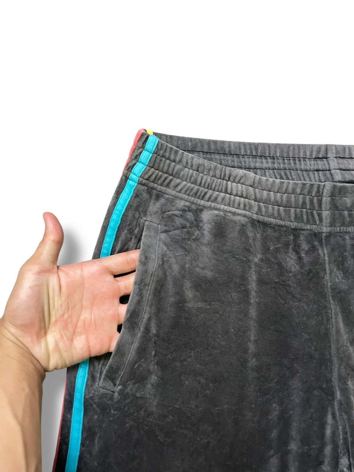 Adidas × Designer × Vintage Adidas x Vintage Velvet Track Pants (43) Size US 36 / EU 52 - 5 Thumbnail