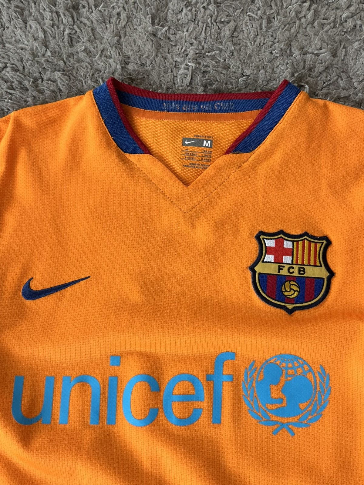 Nike Vintage Jersey FC.Barcelona Size US M / EU 48-50 / 2 - 3 Thumbnail