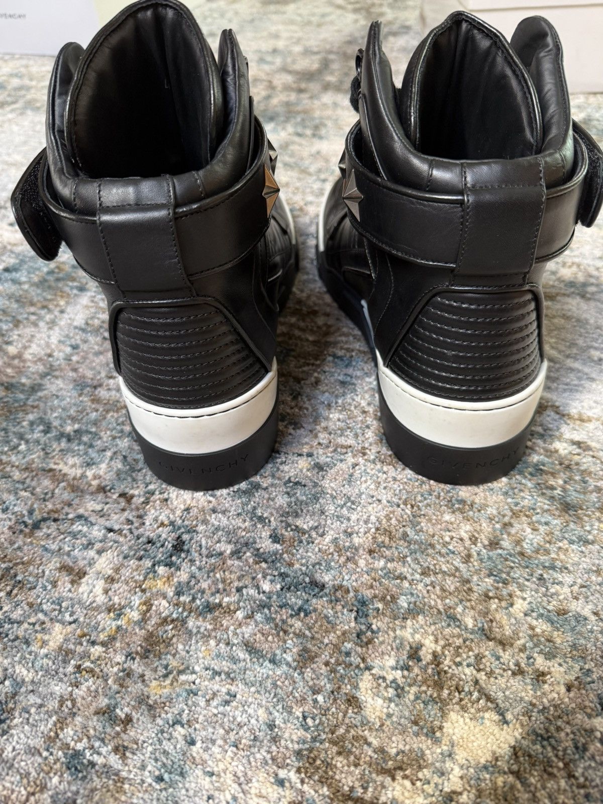 Givenchy Givenchy Tyson Star Strap High Top Sneakers Size US 9 / EU 42 - 6 Thumbnail