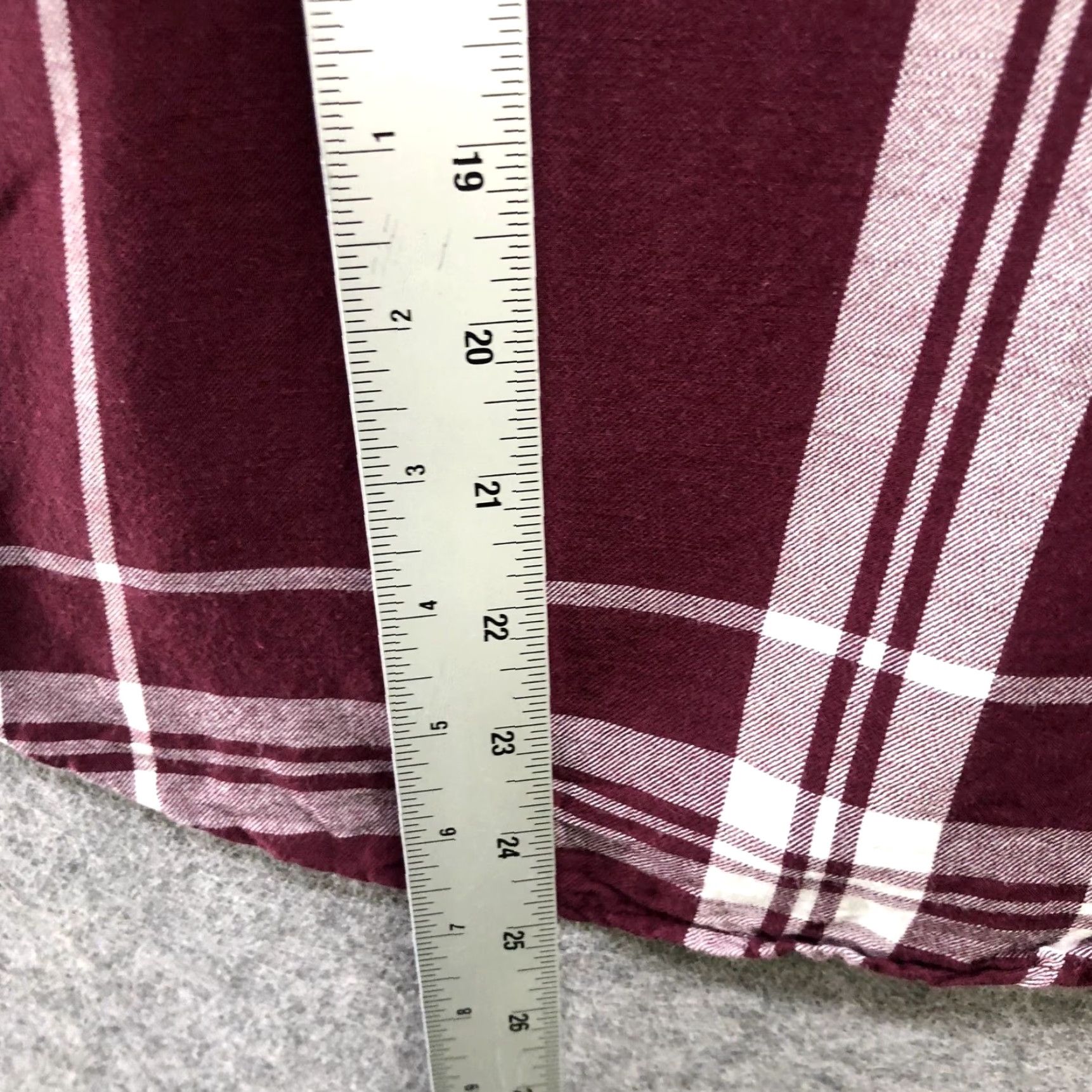 Abercrombie & Fitch Abercrombie & Fitch Button Down Shirt Womens XS Burgundy Plaid Long Sleeve Shirt Size XS / US 0-2 / IT 36-38 - 6 Thumbnail