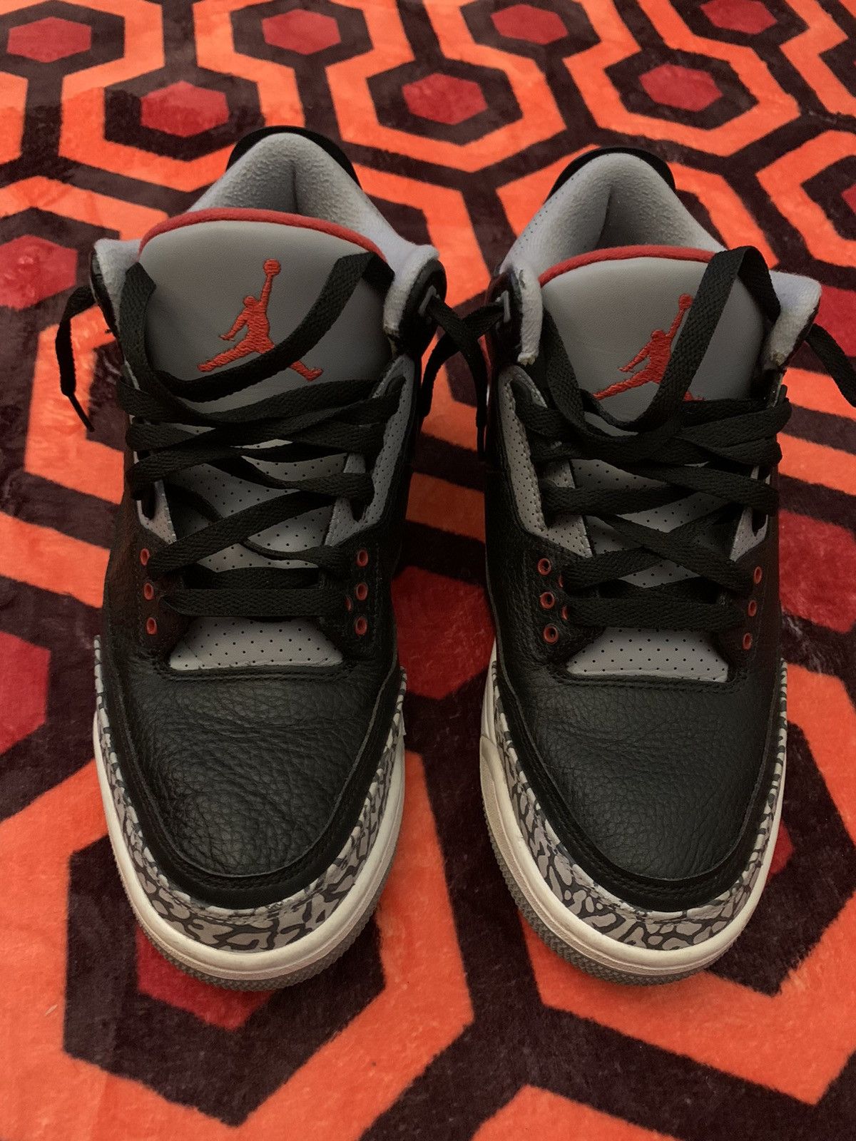Jordan Brand Jordan 3 Black Cement (2018) Size US 10.5 / EU 43-44 - 8 Thumbnail