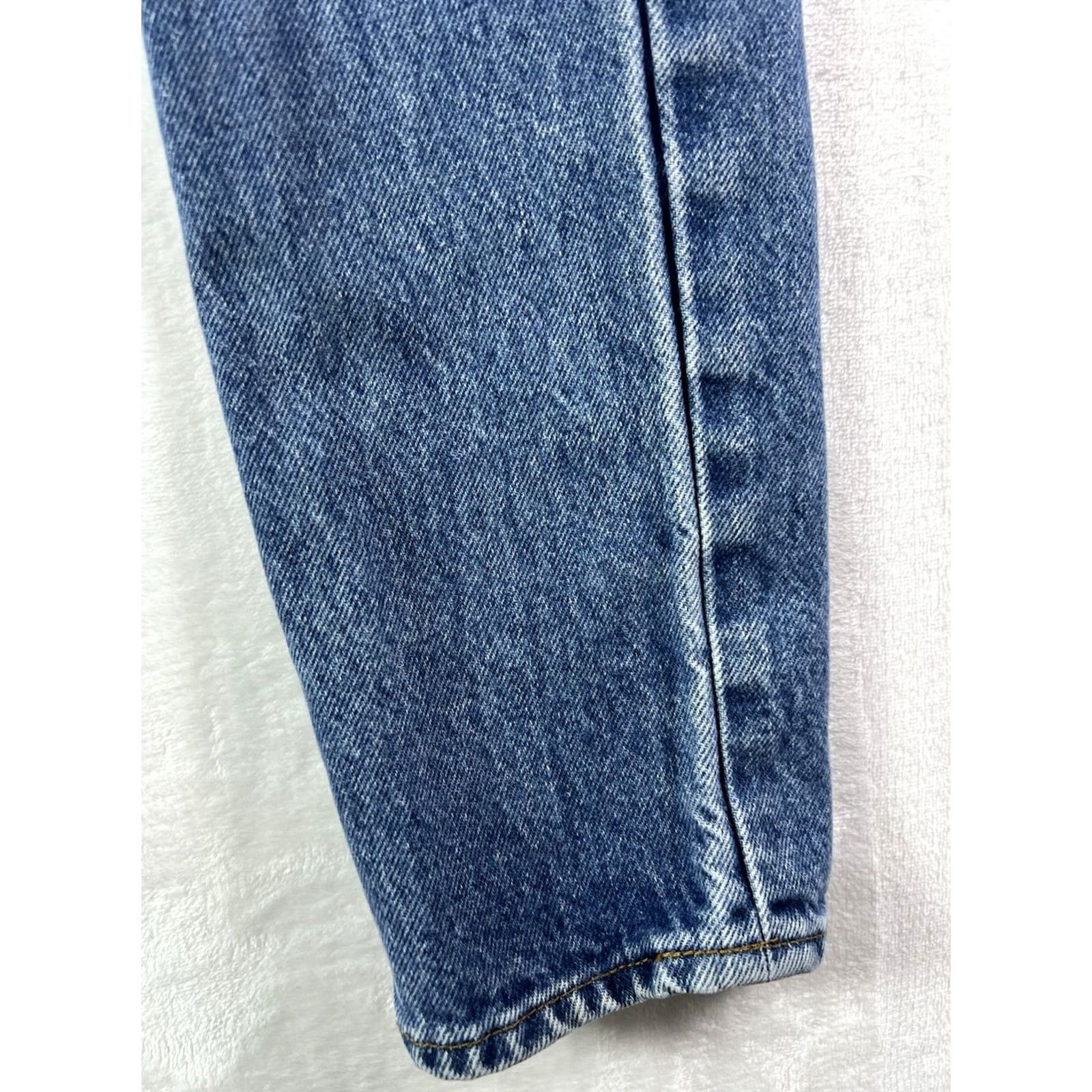 Levi's VINTAGE Levi's Jeans 502 24x31 Medium Wash Denim 5-Pocket Button Zipper Logo 90s Womens Jeans Size 42" / US 20 - 4 Thumbnail