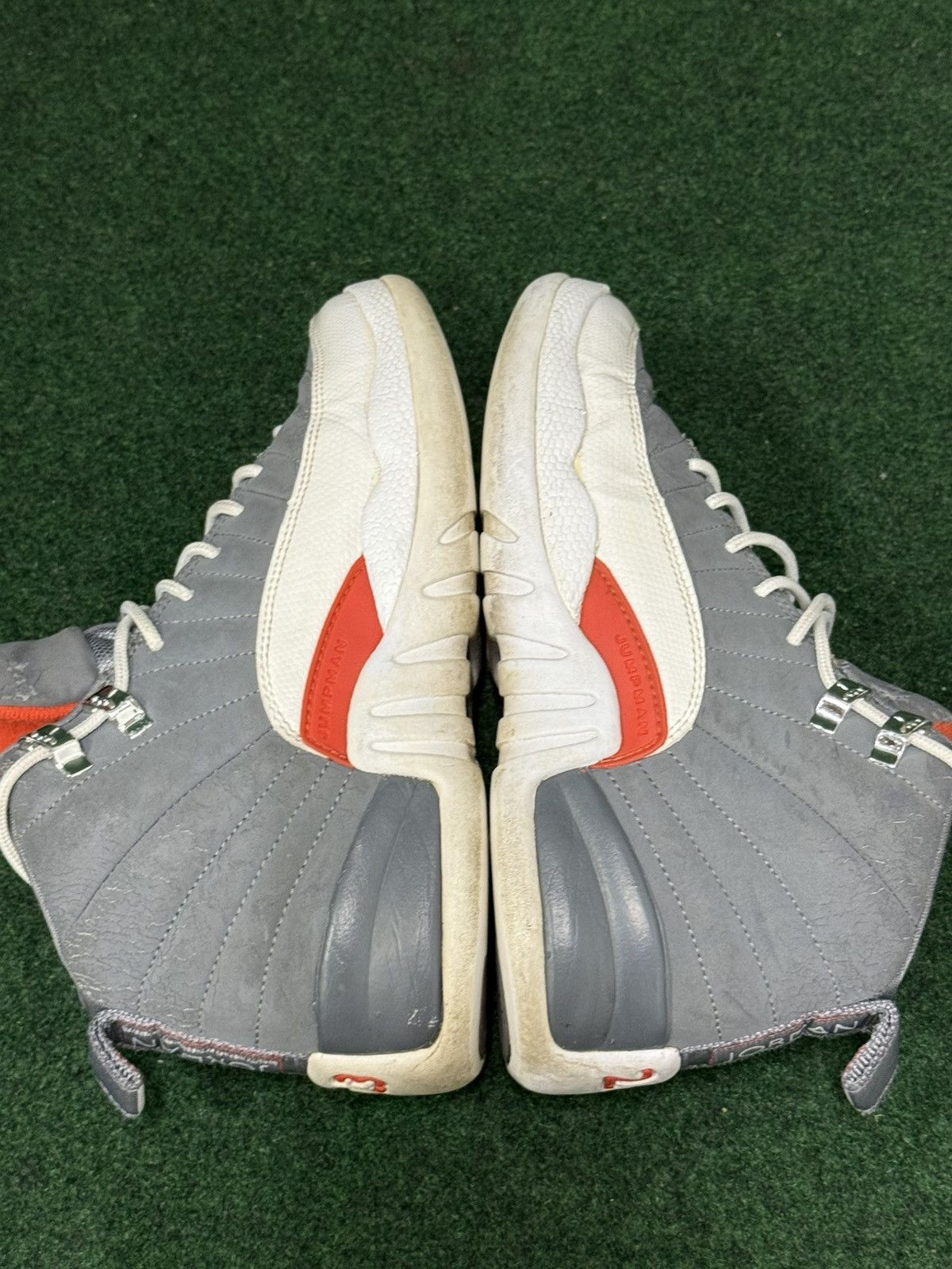 Jordan Brand 2012 Air Jordan 12 Retro Cool Grey GS 153265-012 Size US 5.5 / EU 38 - 3 Thumbnail
