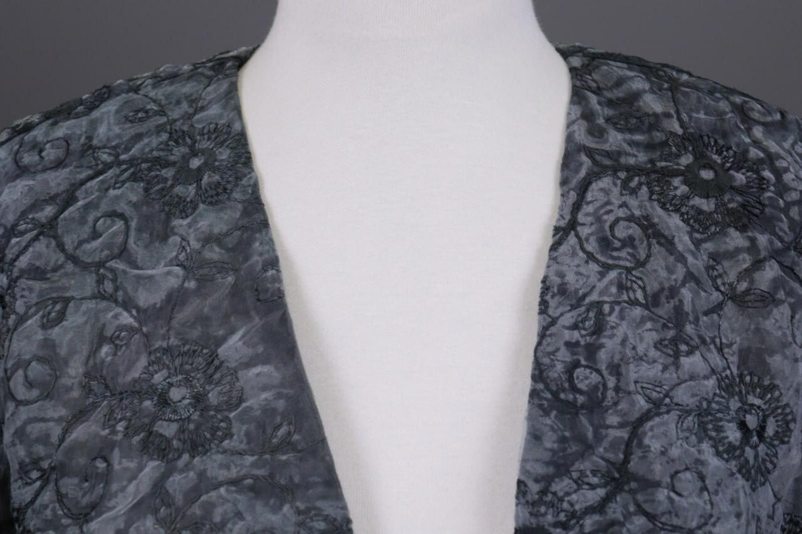 Designer Absolut By Zebra Gray Floral Button Down Jacket Size 2 / M Size XS / US 0-2 / IT 36-38 - 5 Thumbnail