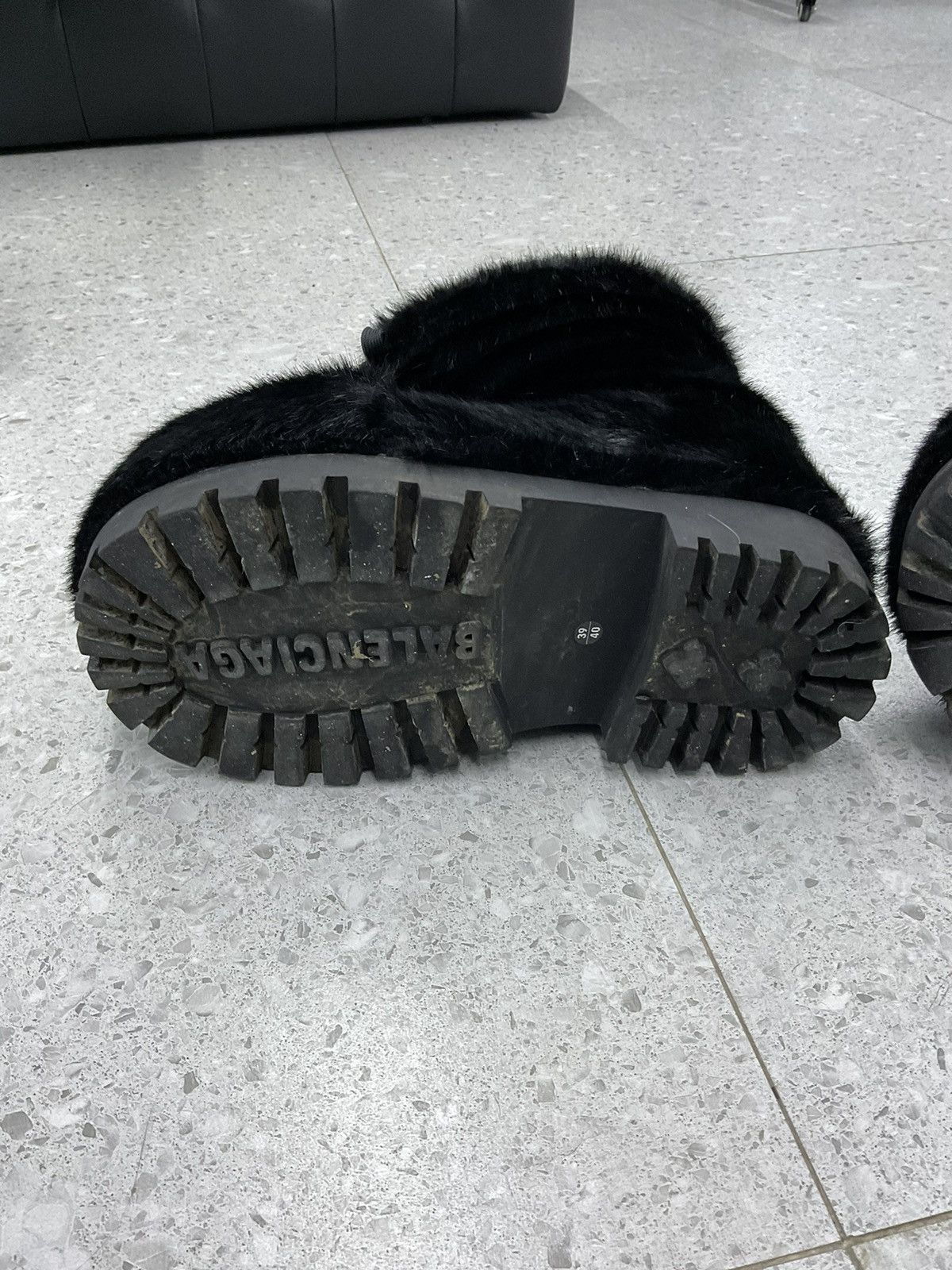 Balenciaga Balenciaga mink faux fur Alaska boots Size US 7 / EU 40 - 4 Thumbnail
