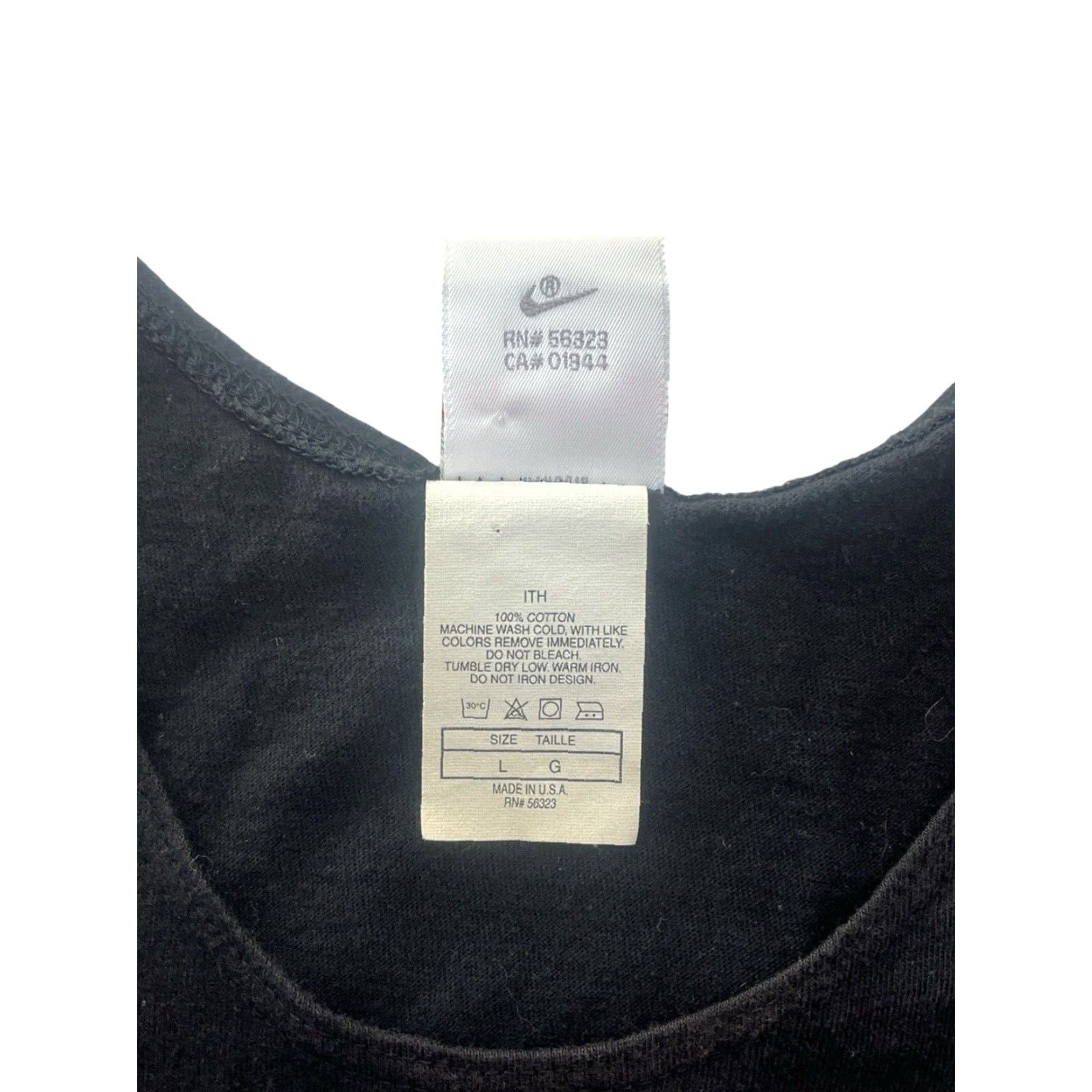 Nike VINTAGE Nike Tank Top Mens Large 90s Air Raid Black Cotton USA Made Tank Top Mens Size L 90s Nike Air Tank Top Size US L / EU 52-54 / 3 - 4 Thumbnail