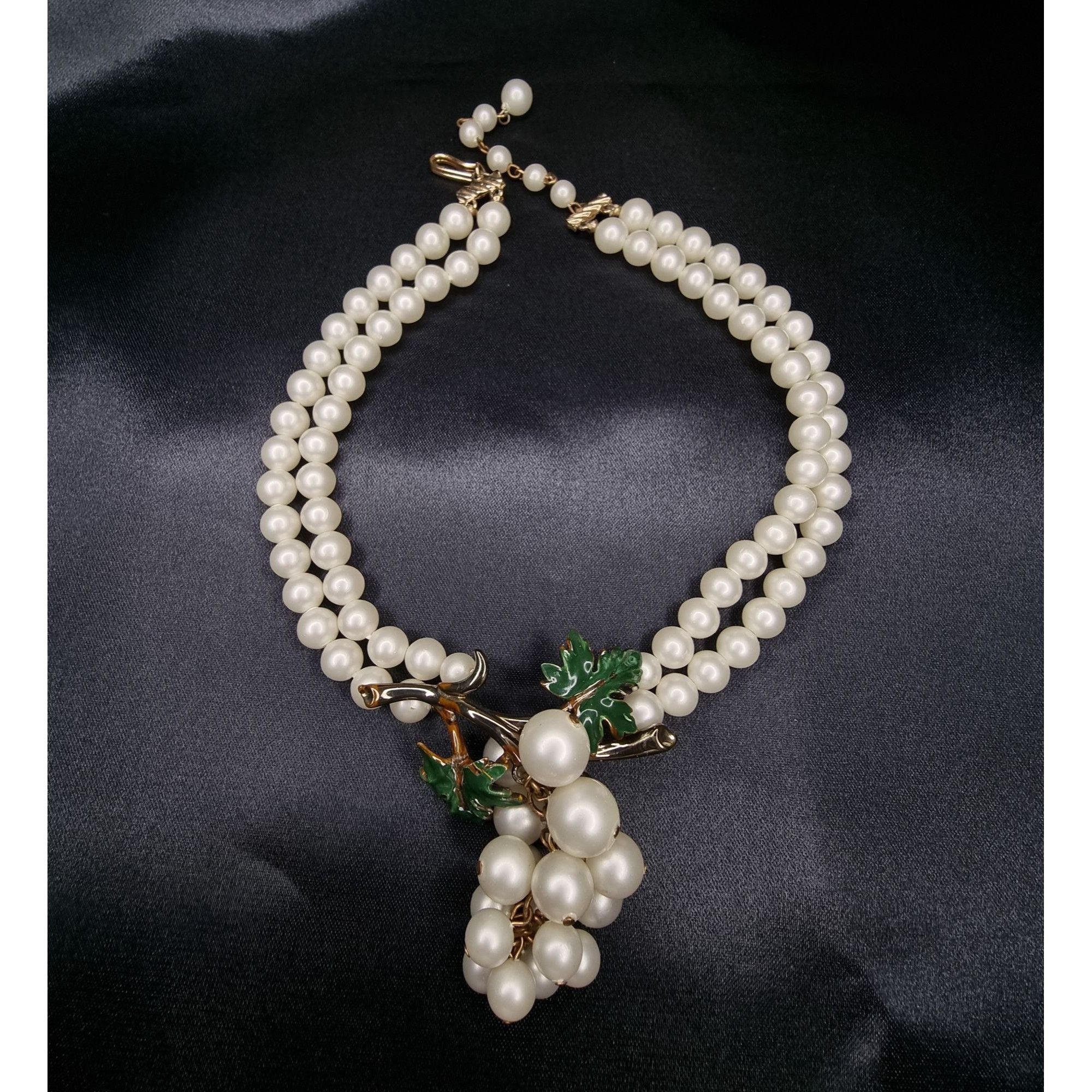 Vintage Vintage Coro 1950s Double-Strand Faux Pearl Necklace With Gr Size ONE SIZE - 2 Thumbnail