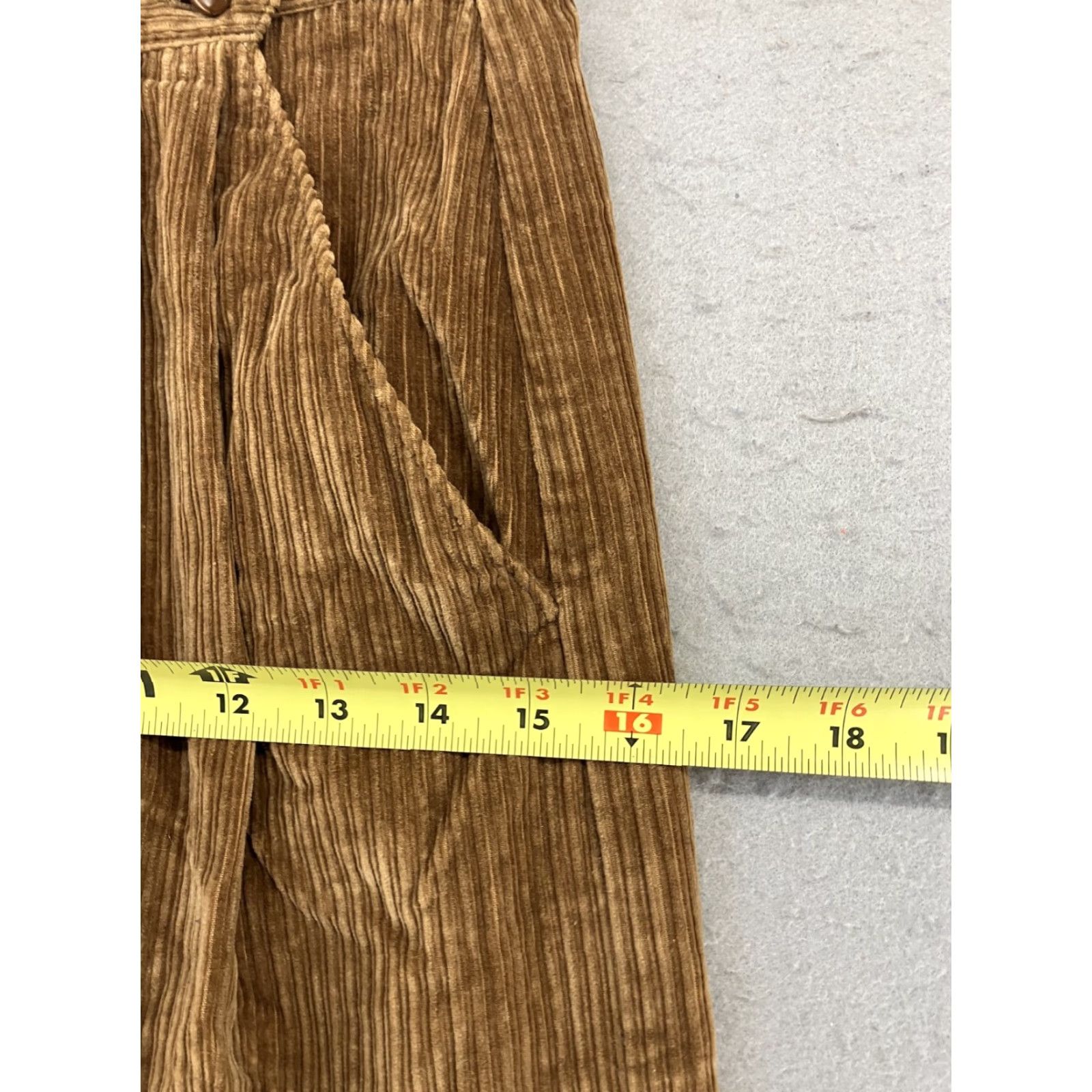 Vintage Schrader Brown Corduroy Midi Skirt Womens 6 Pleated Casual with Pockets & Back Slit 90s Size 28" / US 6 / IT 42 - 5 Thumbnail