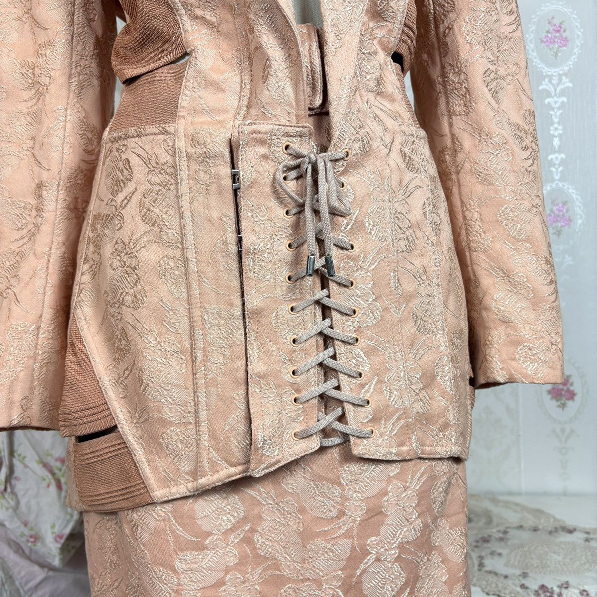 Jean Paul Gaultier Vintage runway spring 2004 JPG blazer and skirt set Size XL / US 12-14 / IT 48-50 - 5 Thumbnail